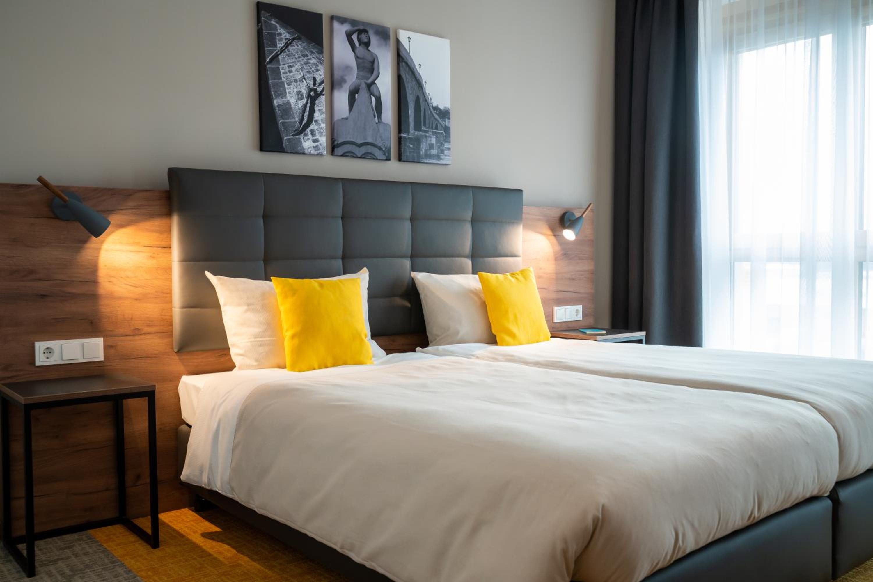 Double Room - Photo 3