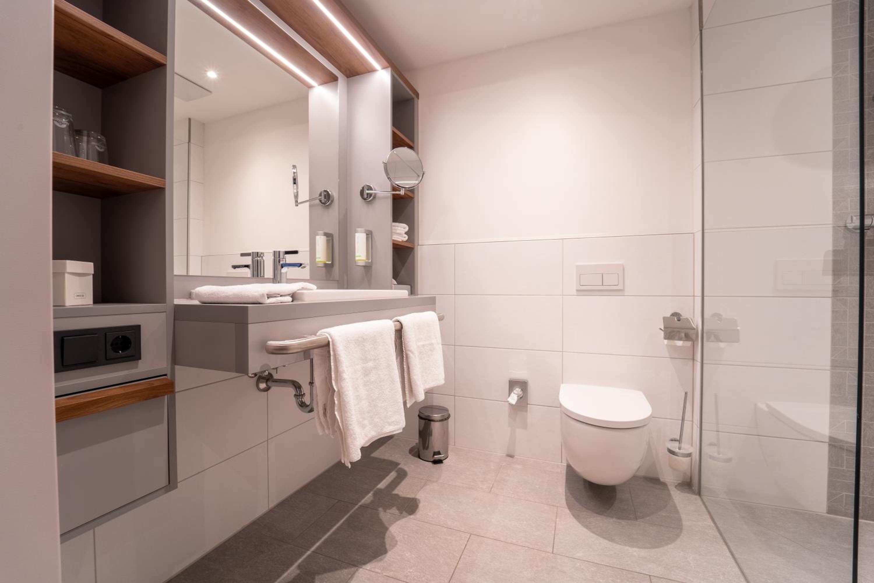 Double Room - Photo 5
