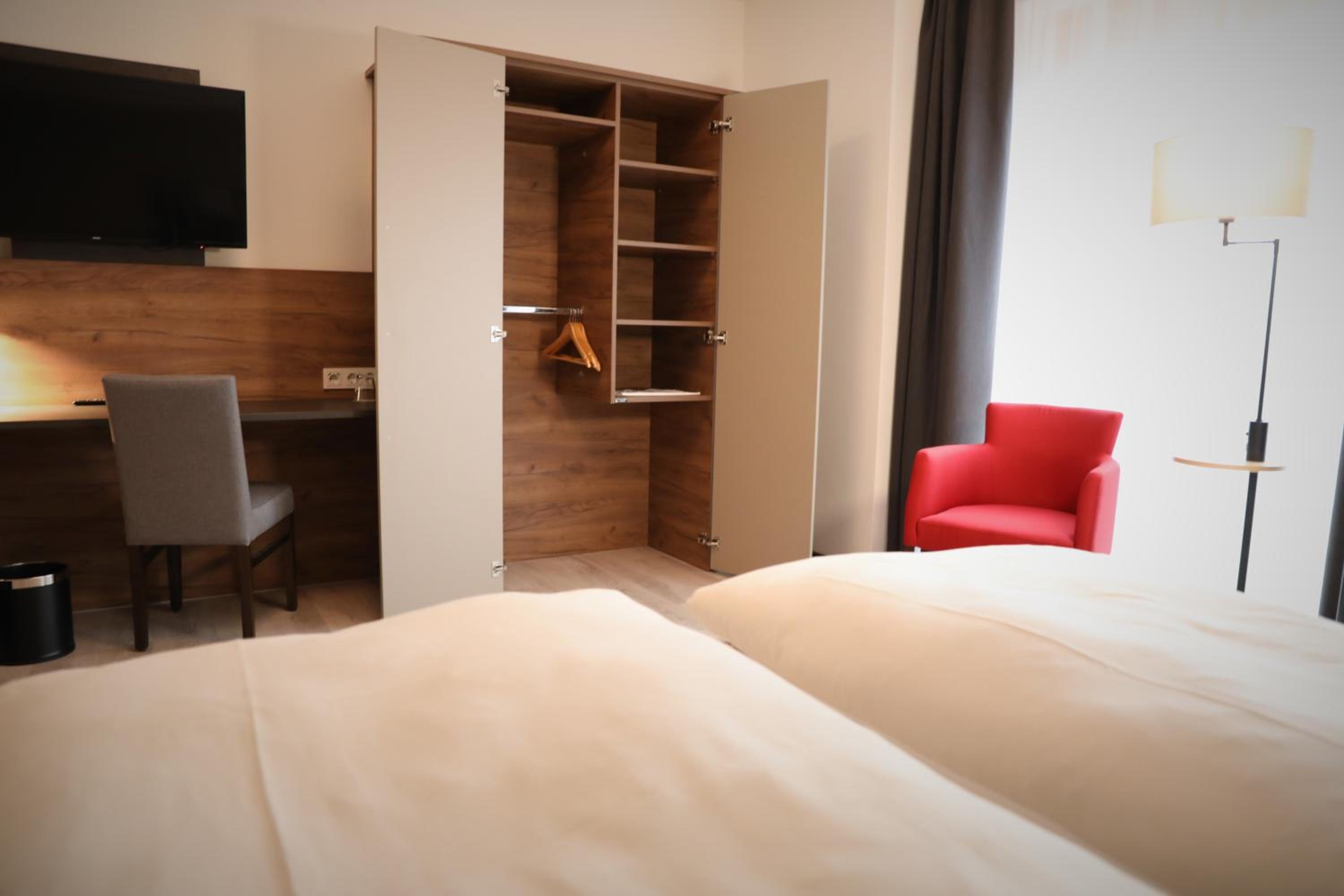 Superior Double Room - Photo 2