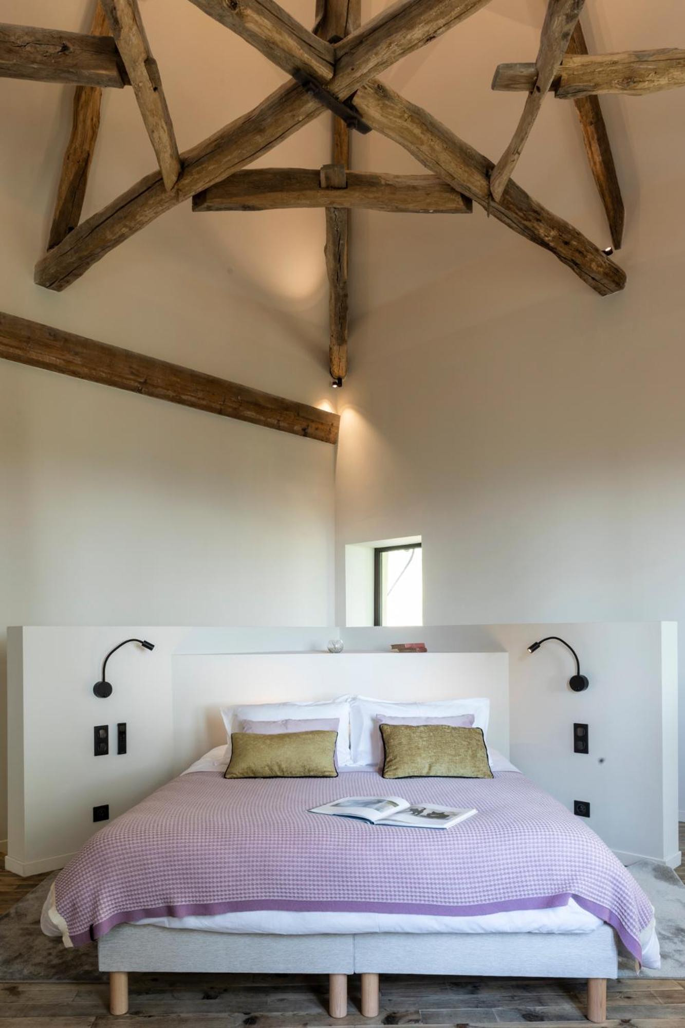 Double Room with Spa Bath photo 2