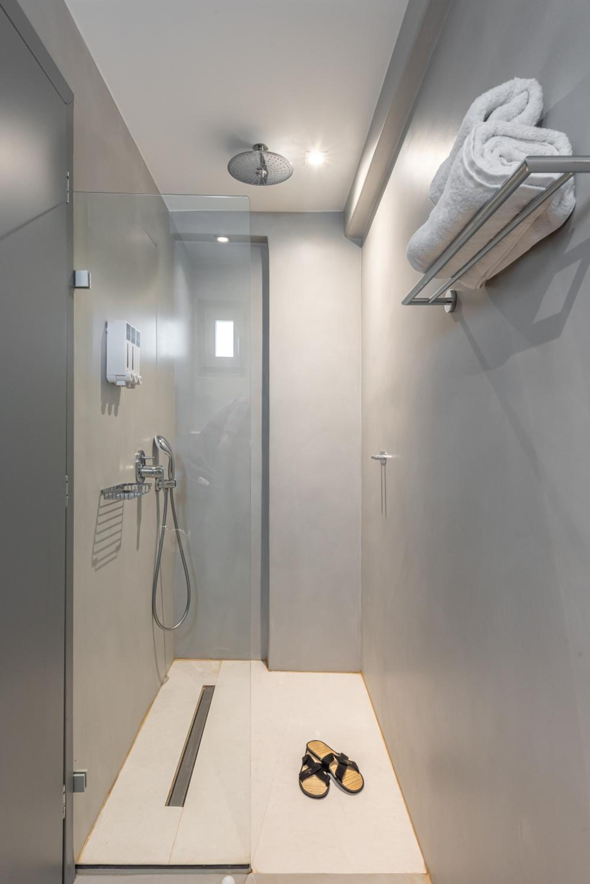 Standard Double Suite with Partial Sea View