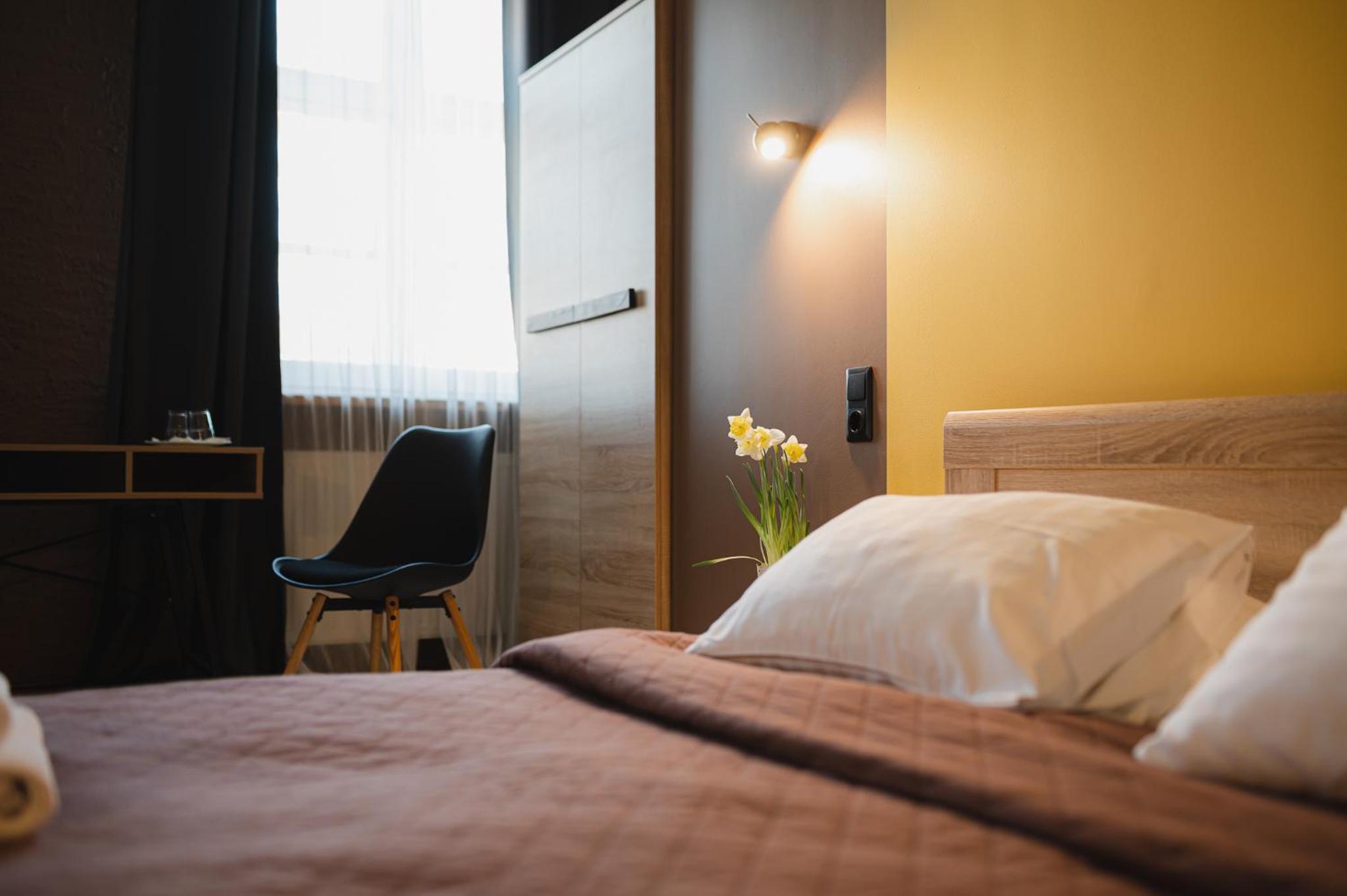 Double Room - Photo 15