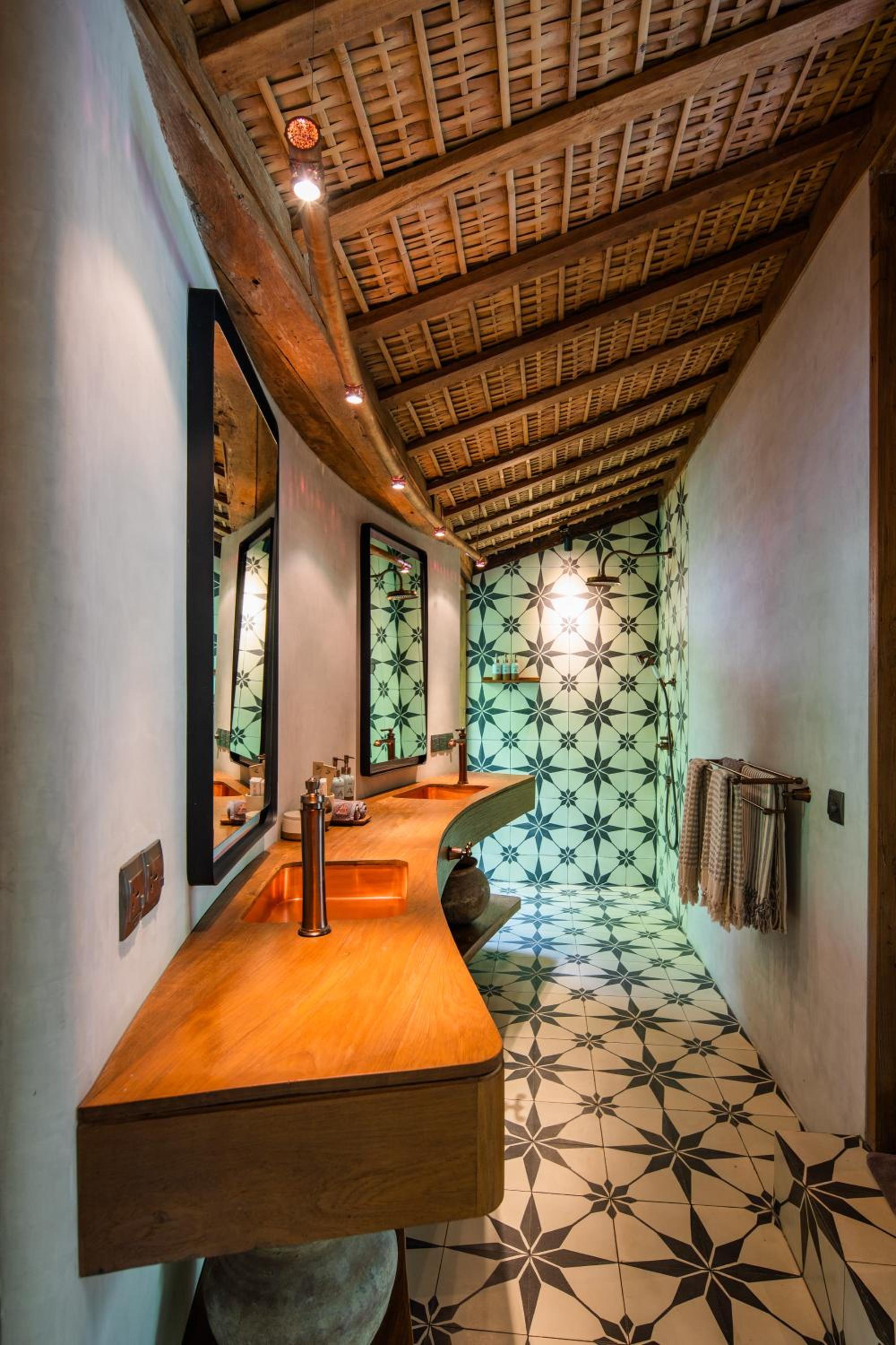 The Asa Maia Suite with Daily Free Yoga, Movement, Sauna & Cold / Hot Plunge - Photo 8