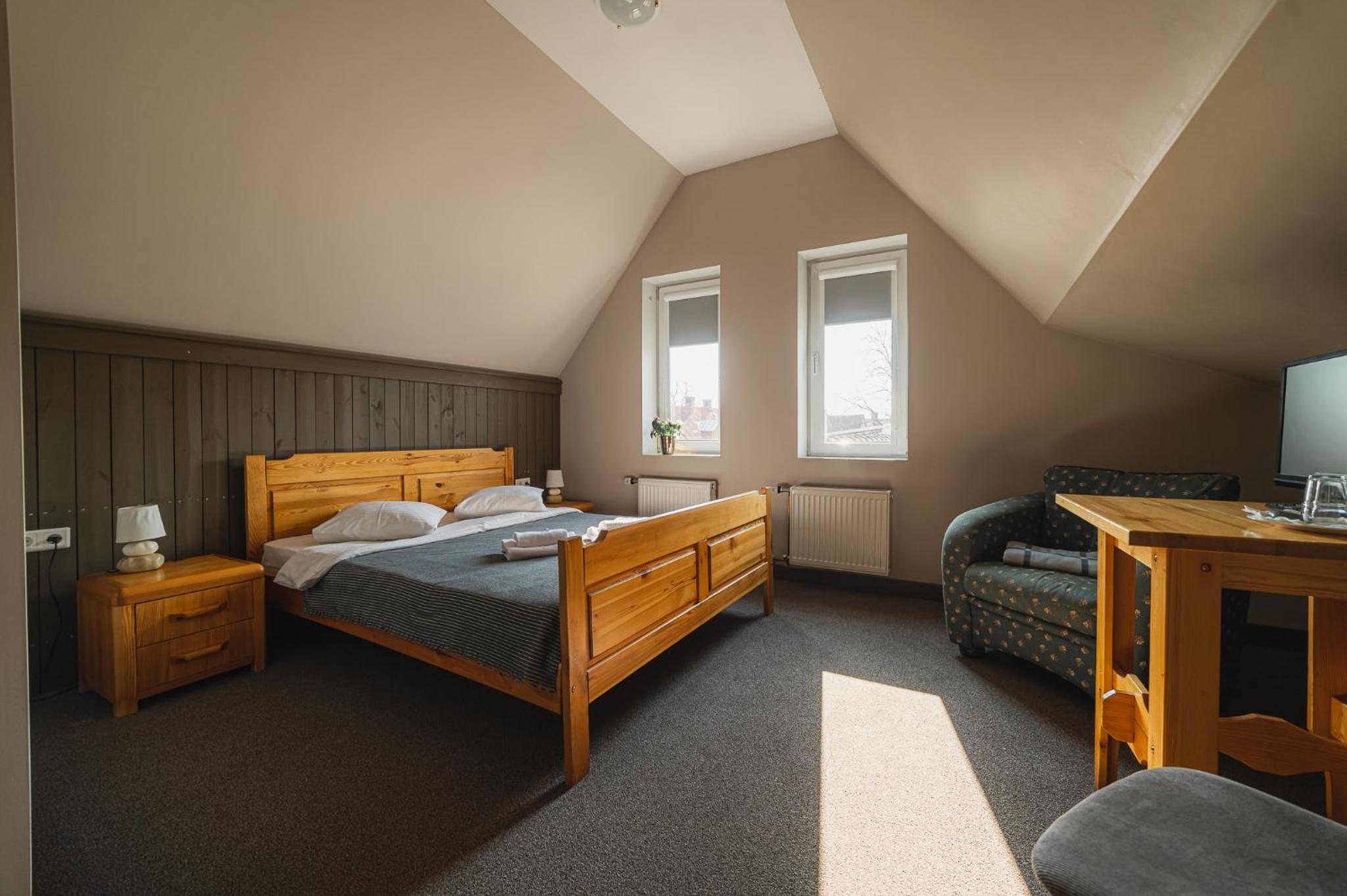 Double Room - Photo 16
