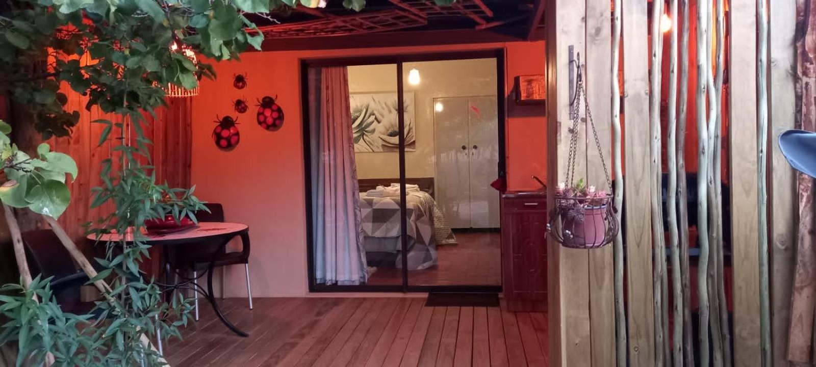 Double Room with Patio - Photo 28