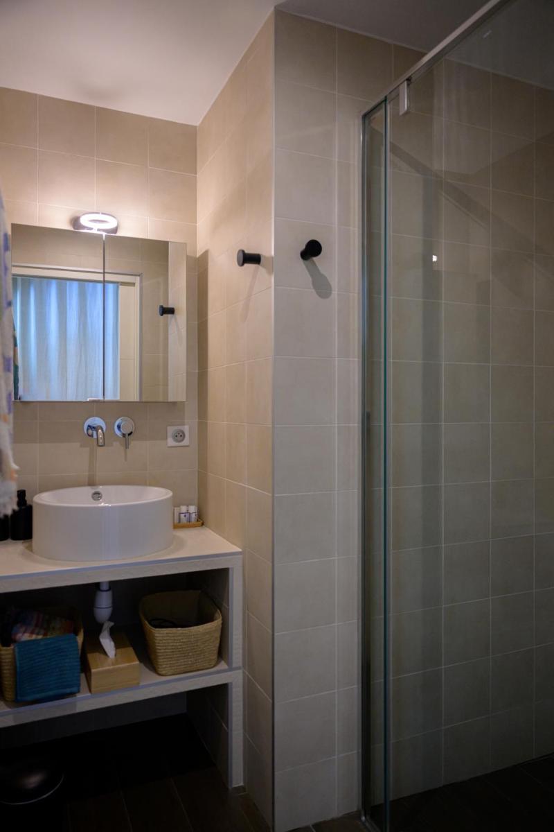 Large Double Room photo 3