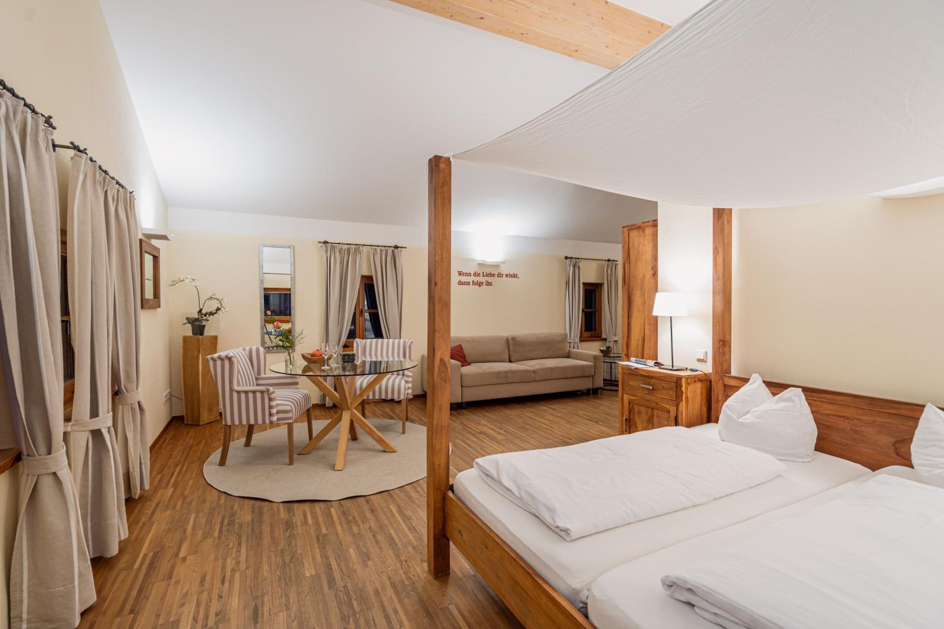 Junior Suite - Photo 2