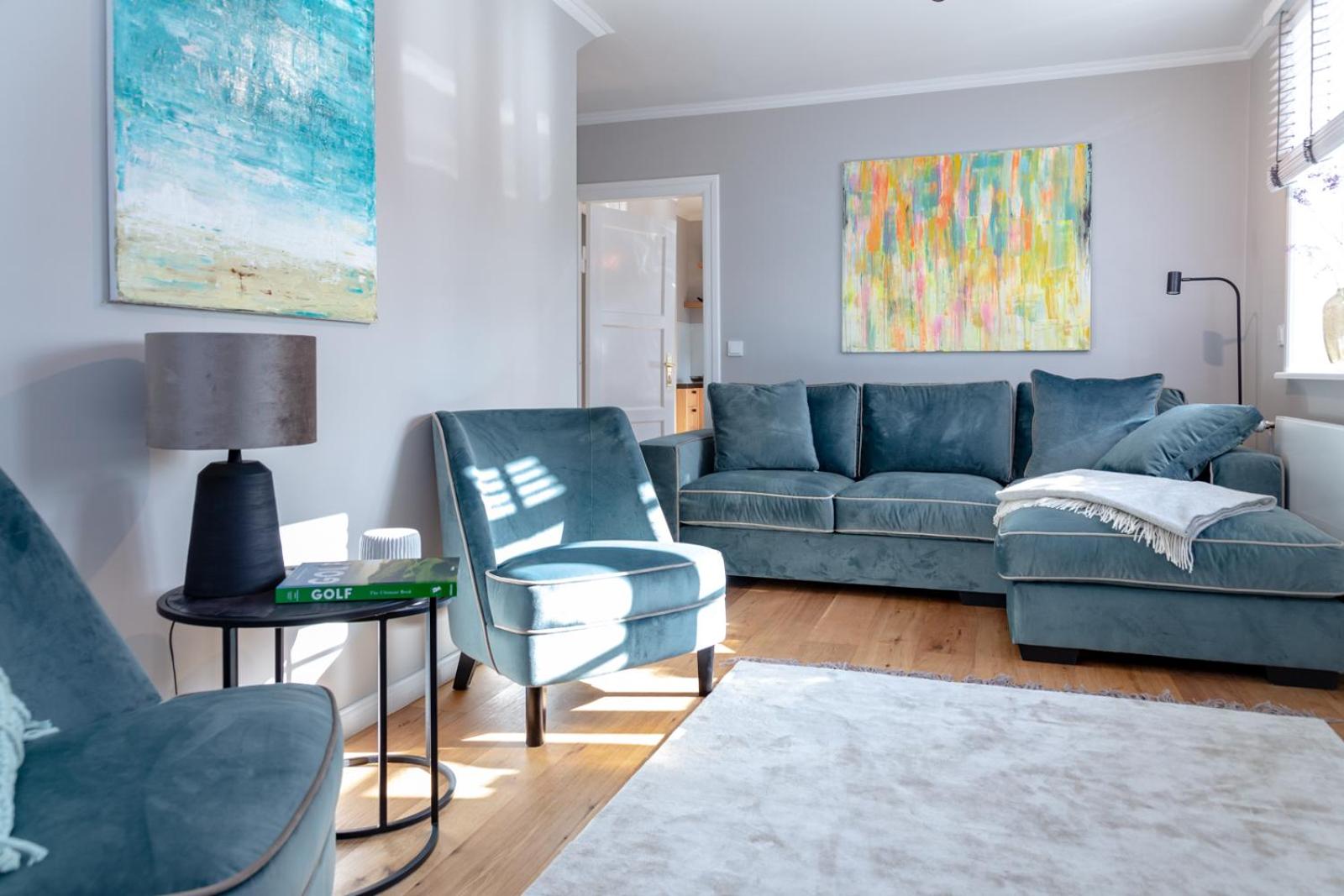 Apartment with Terrace photo 3