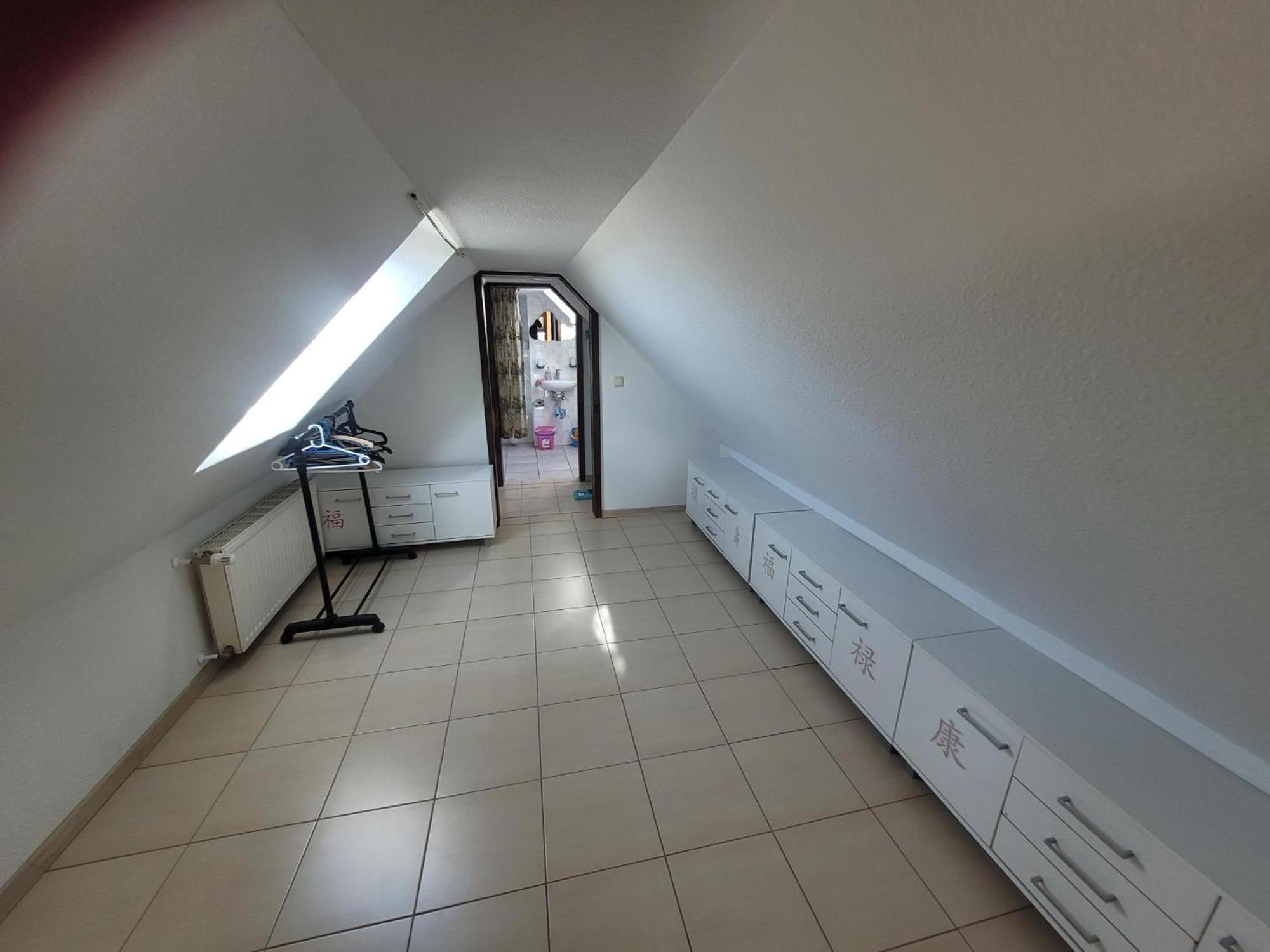 Apartment - Split Level photo 3