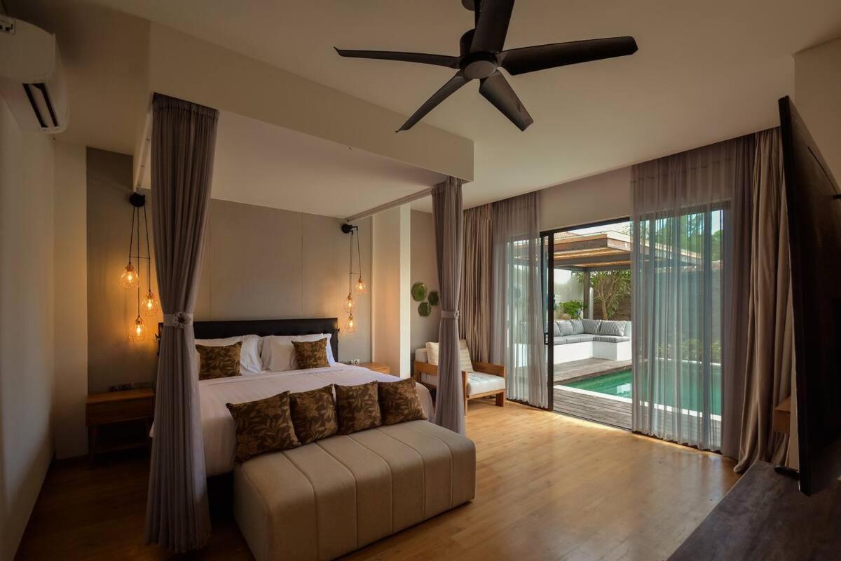 Three-Bedroom Villa - Photo 1