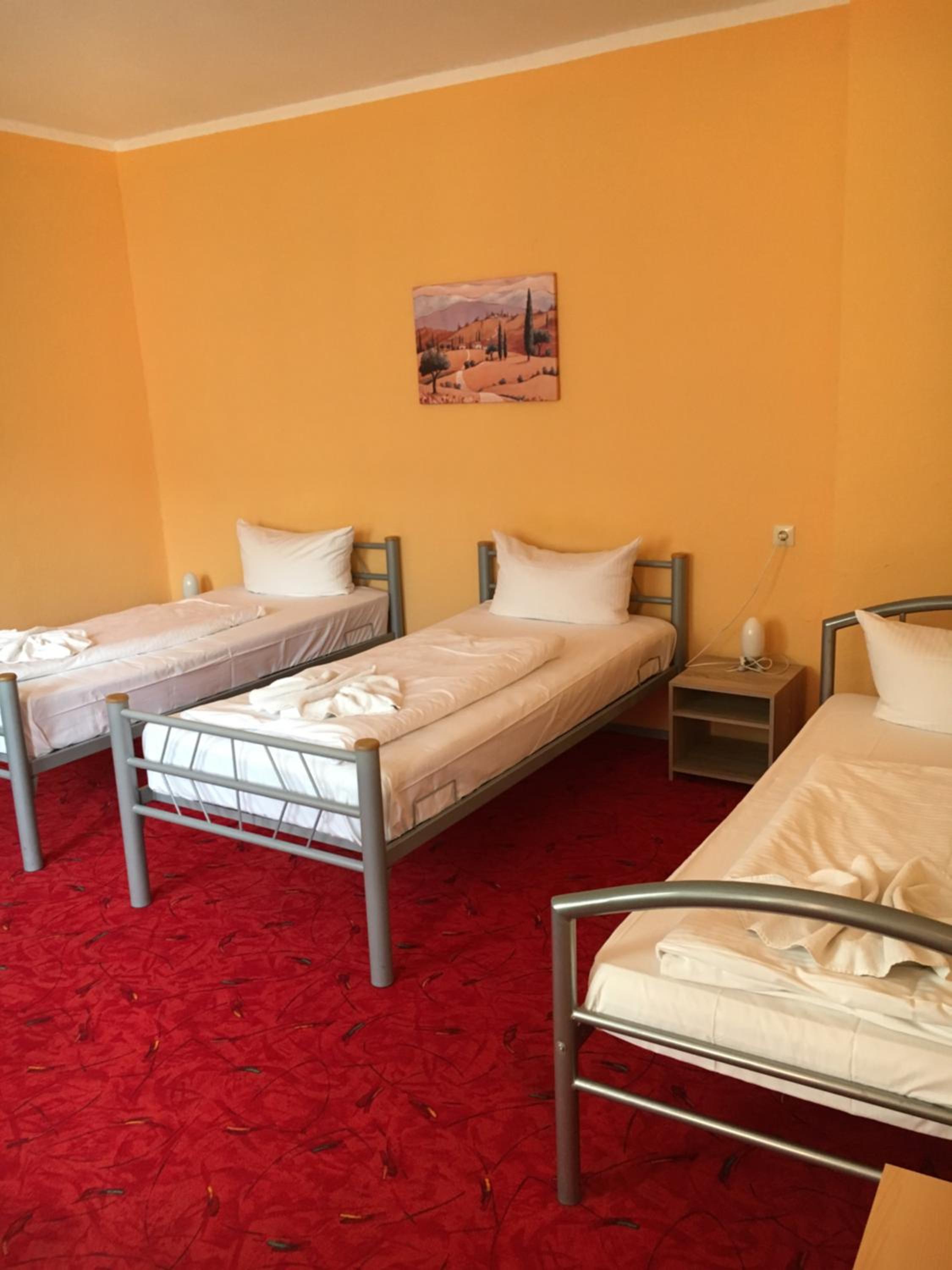 Triple Room photo 2