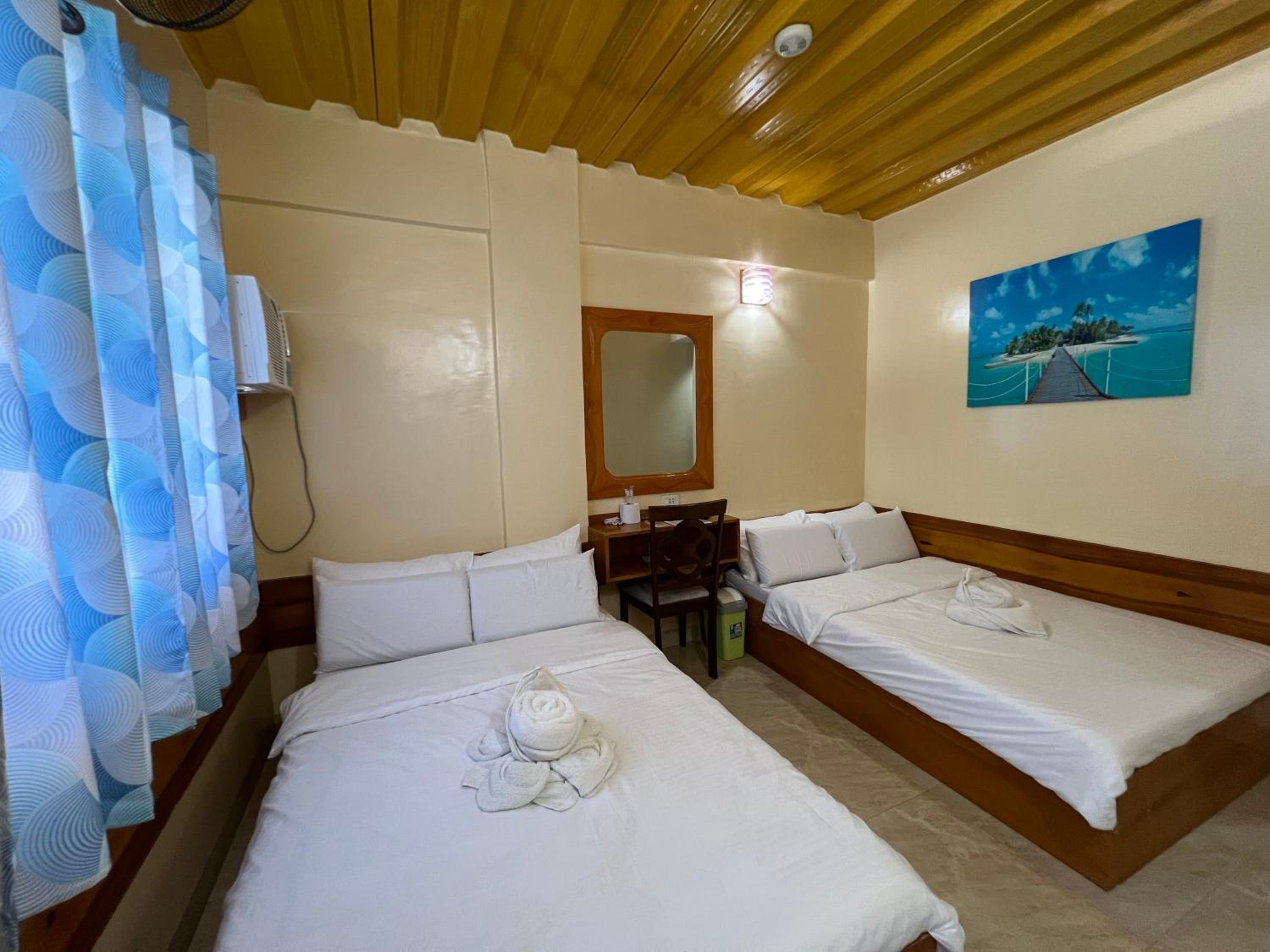 Deluxe Double Room photo 3