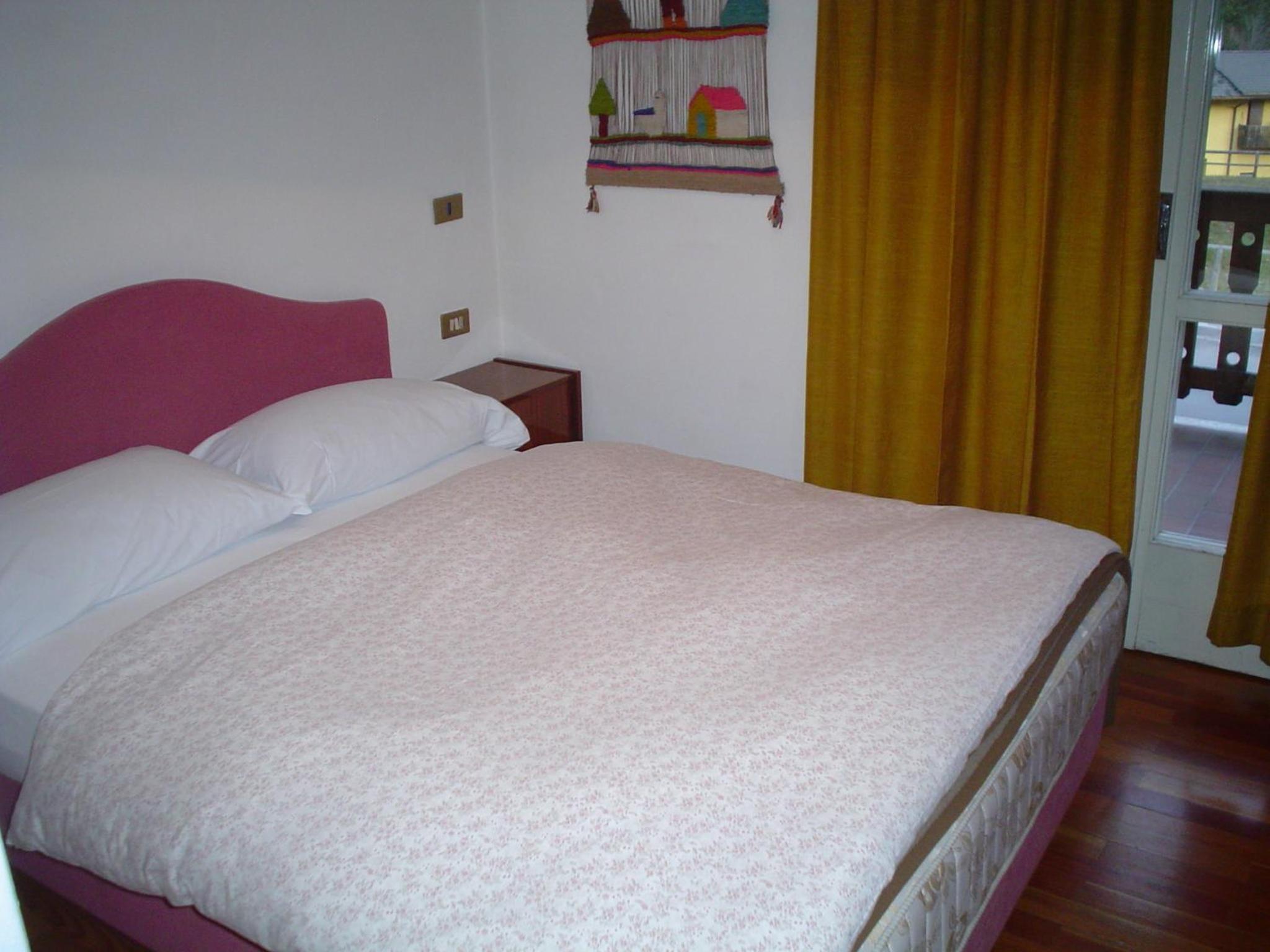 Three-Bedroom Apartment photo 1