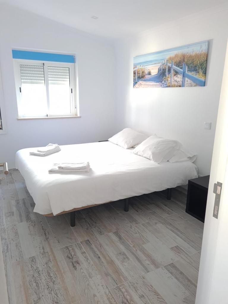 One-Bedroom Apartment - Photo 8