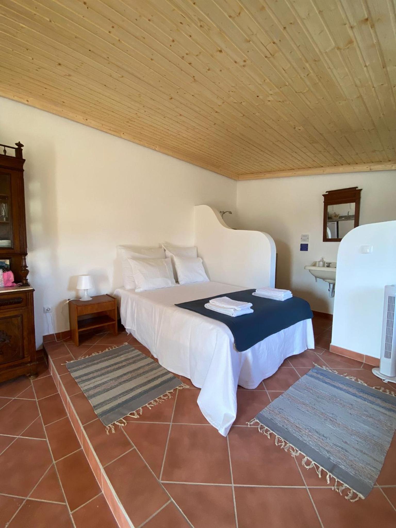 One-Bedroom House photo 2