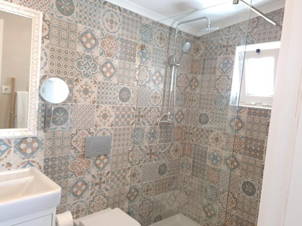One-Bedroom Apartment - Photo 13