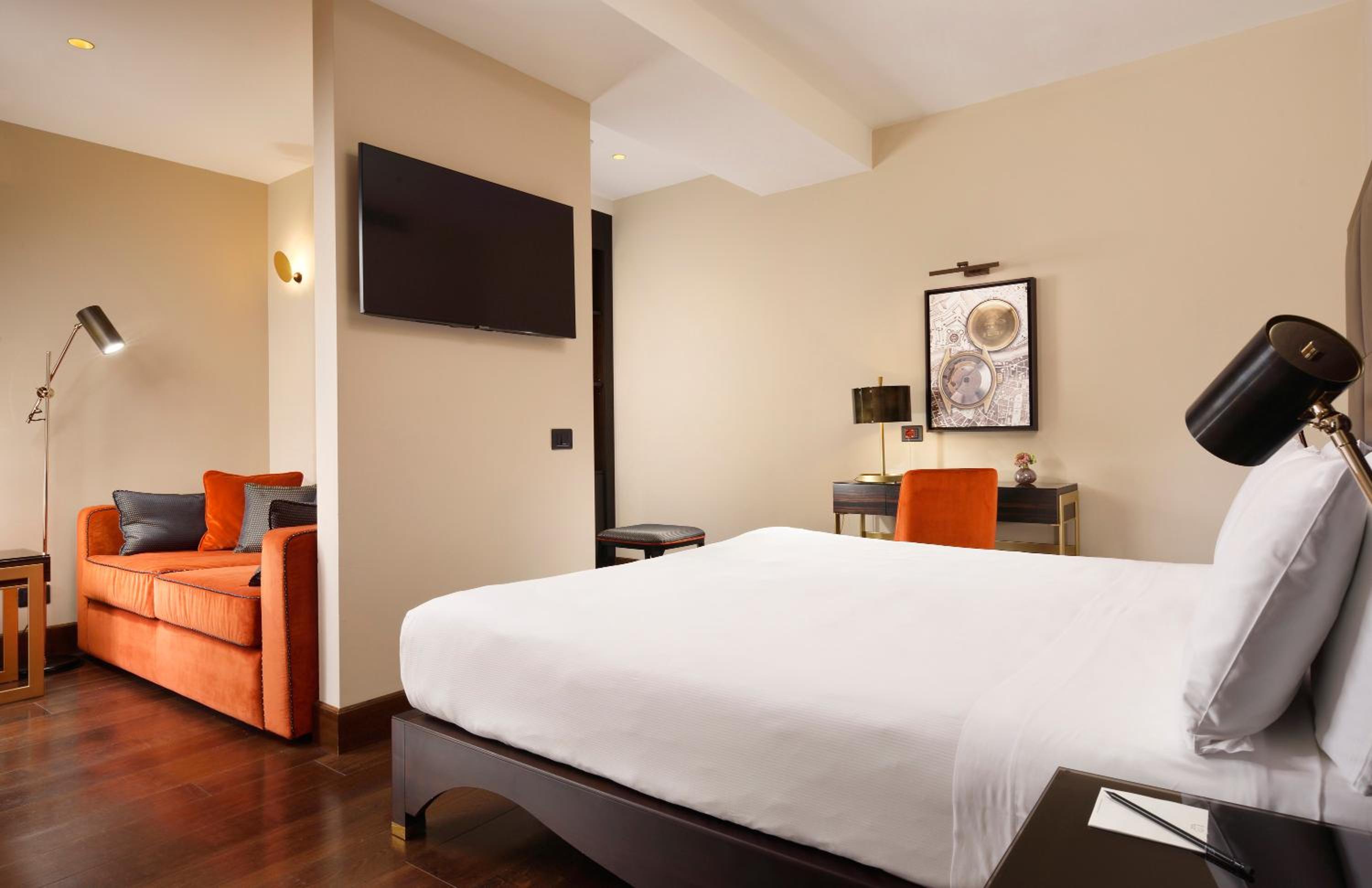 Deluxe Family Suite