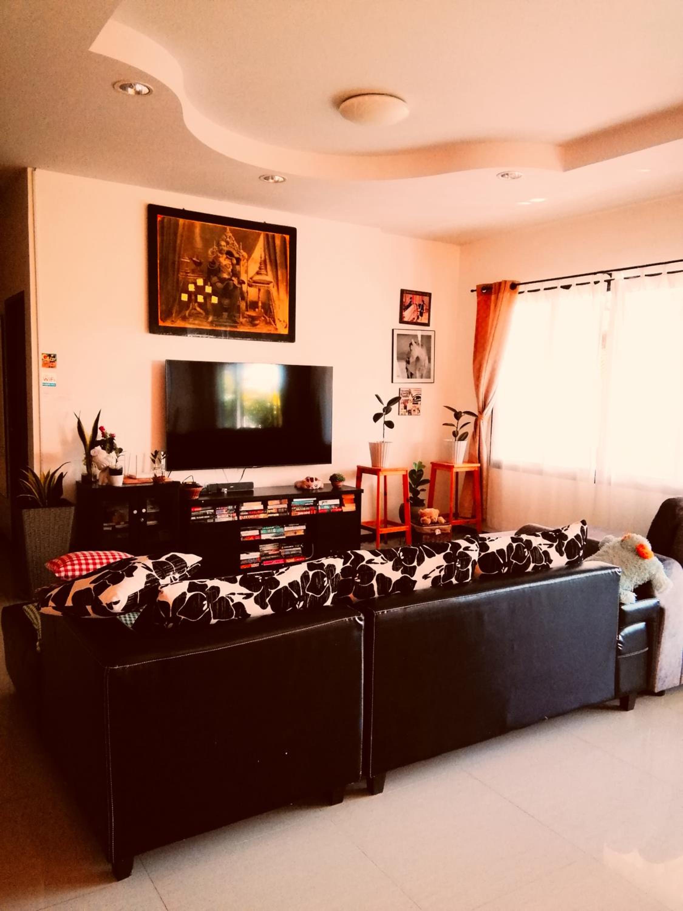 Three-Bedroom House photo 1