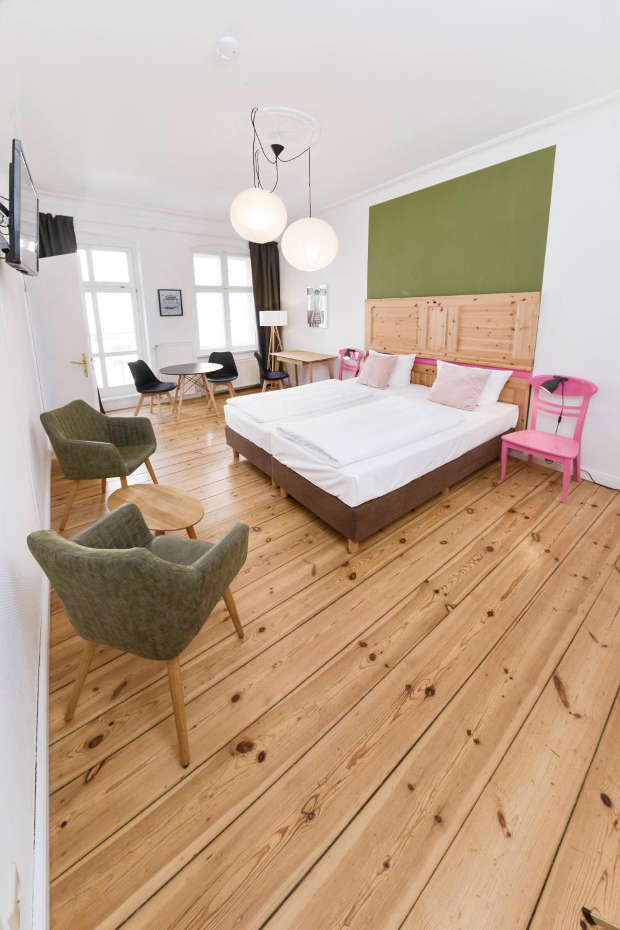 Studio Apartment, Schönhauser Allee 5, Berlin - Mitte photo 3