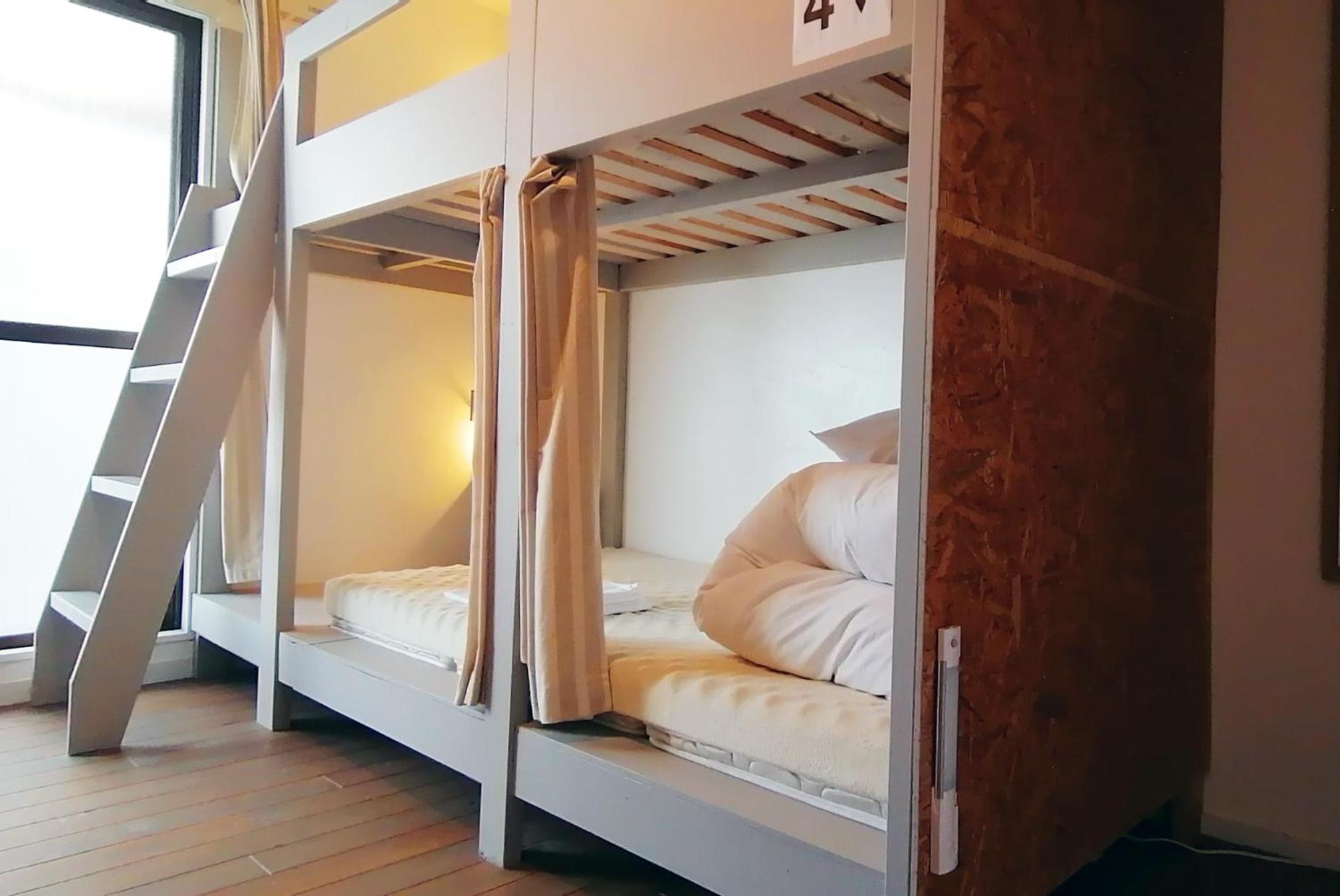 Bed in 4-Bed Mixed Dormitory Room photo 2