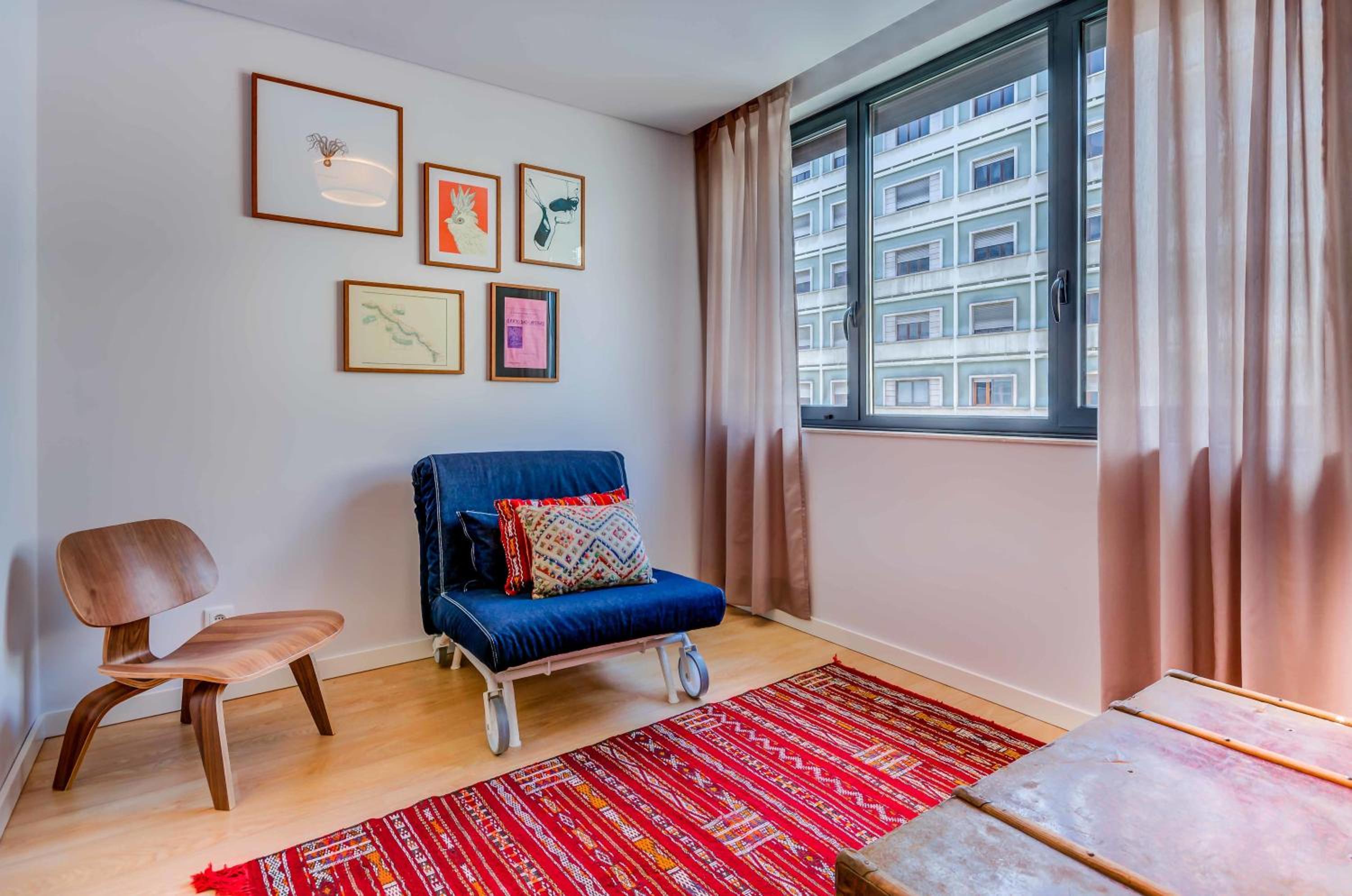 Studio Apartment photo 3