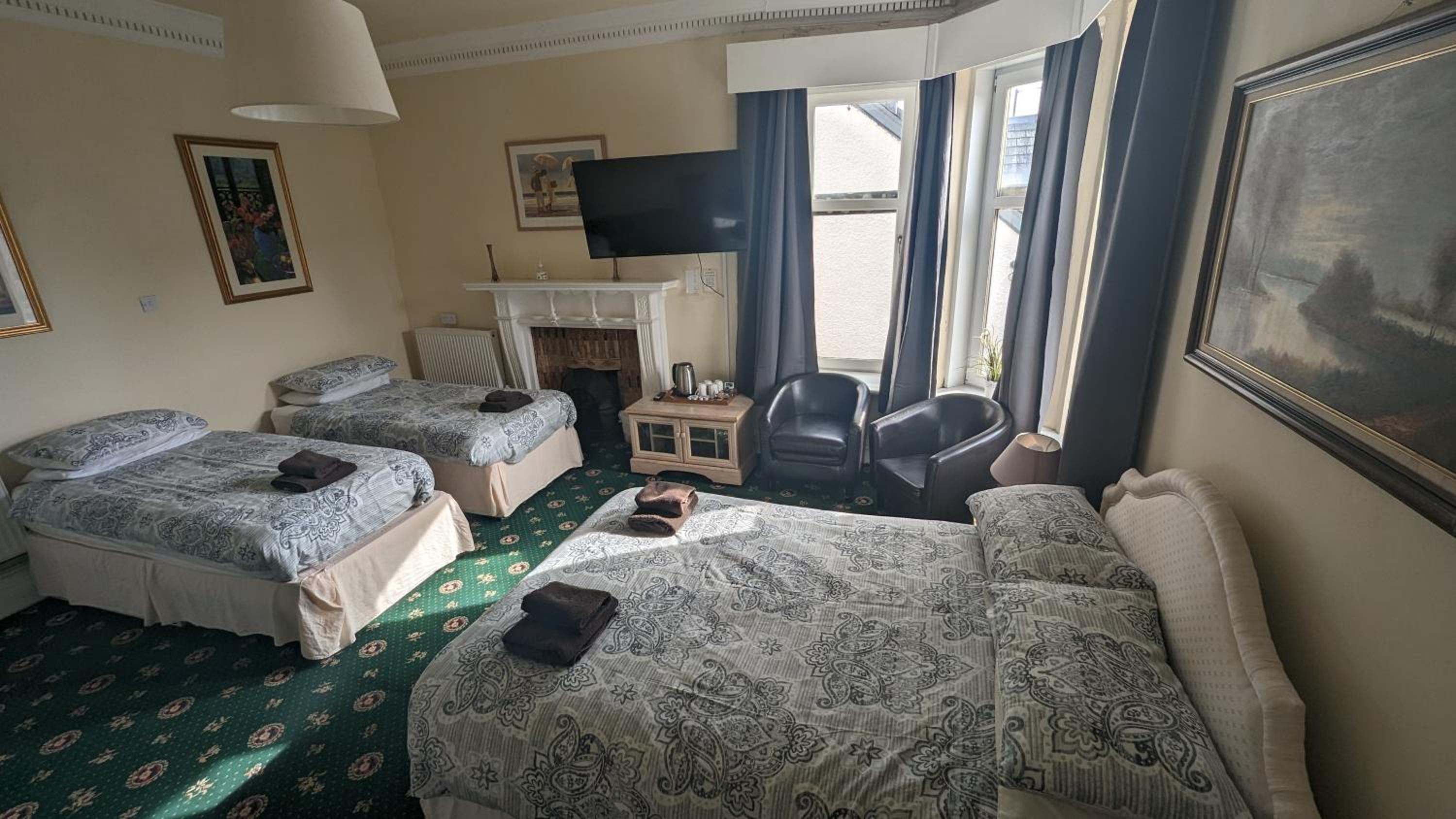 Family Room photo 2
