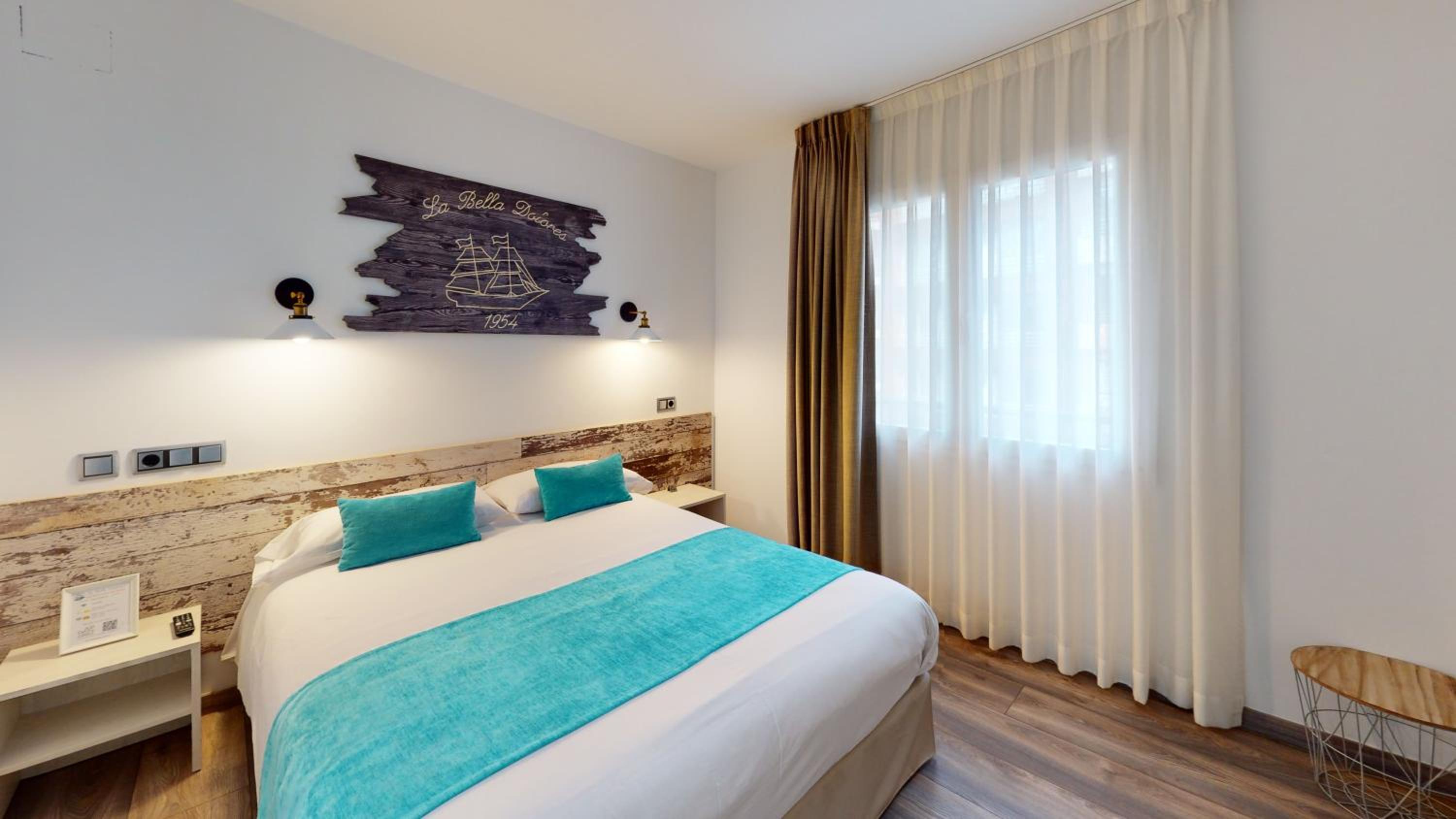Double or Twin Room photo 3