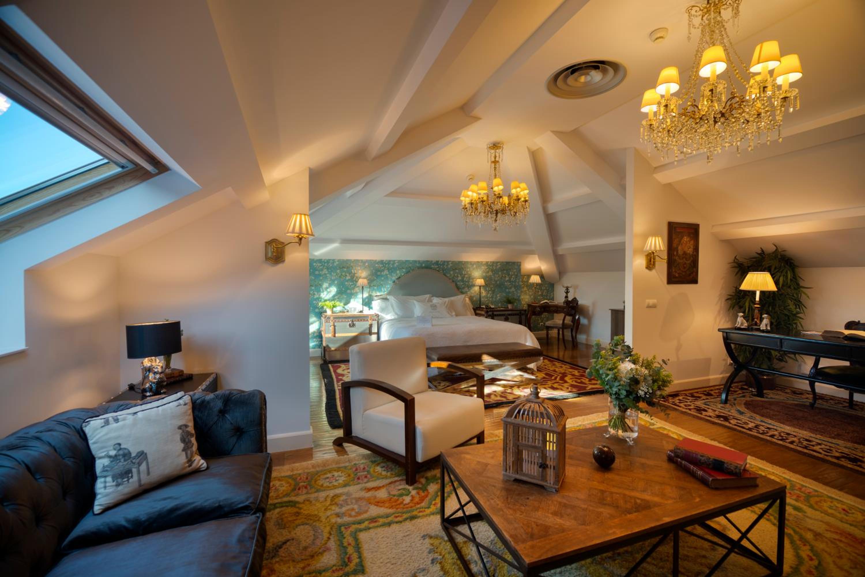 Suite - Photo 4