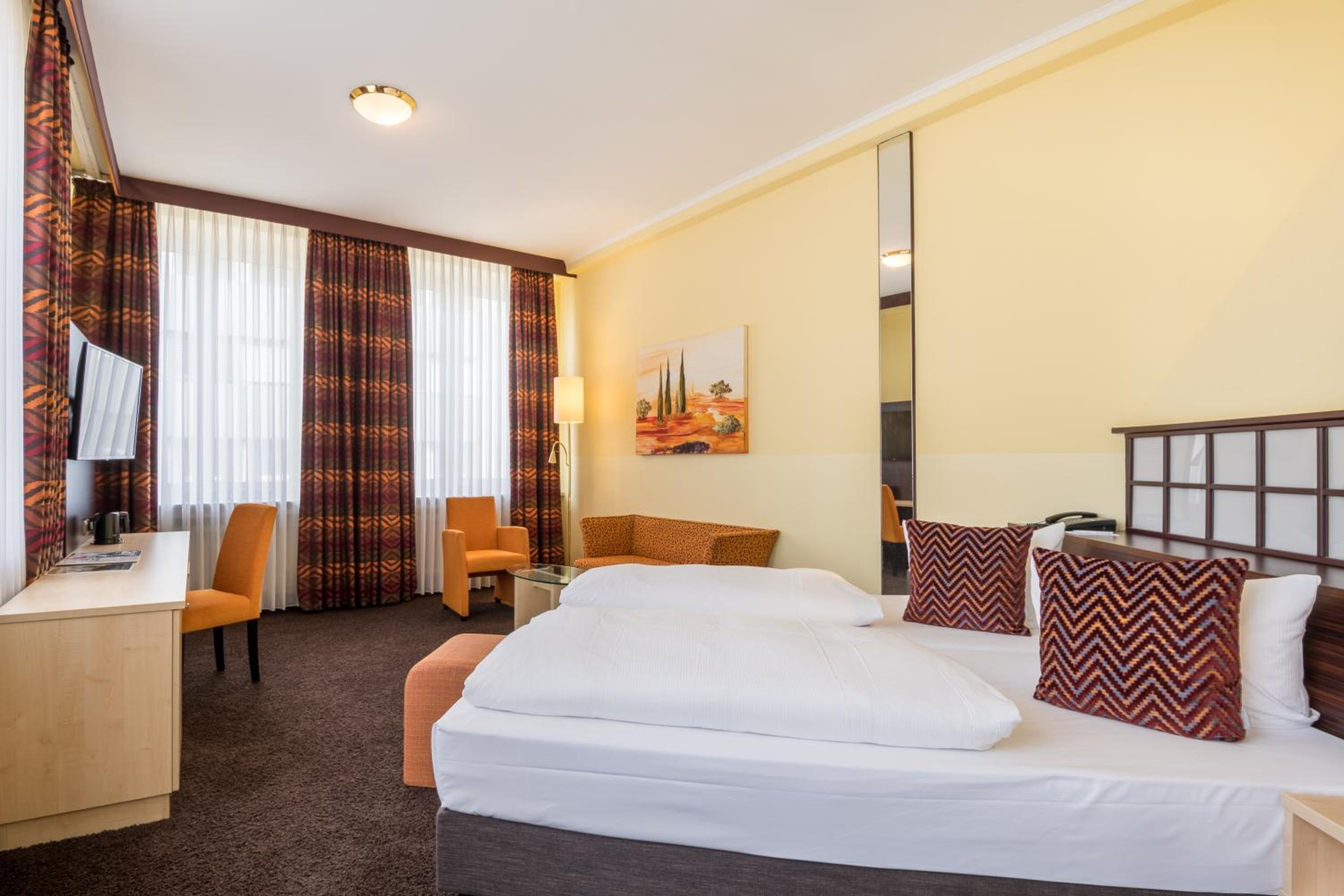 Deluxe Double Room - Photo 5