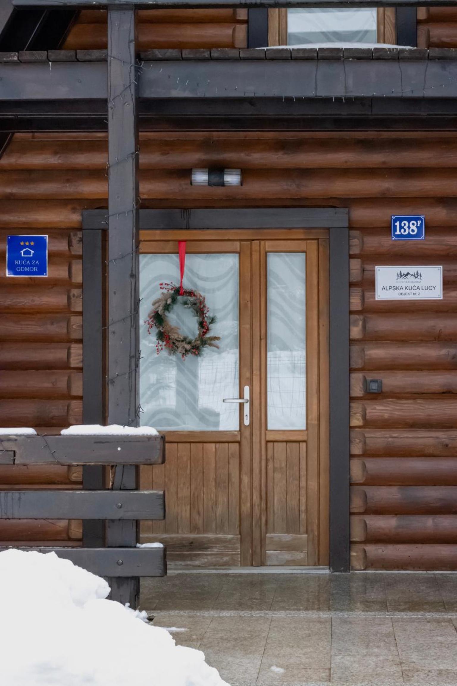 Two-Bedroom Chalet photo 3