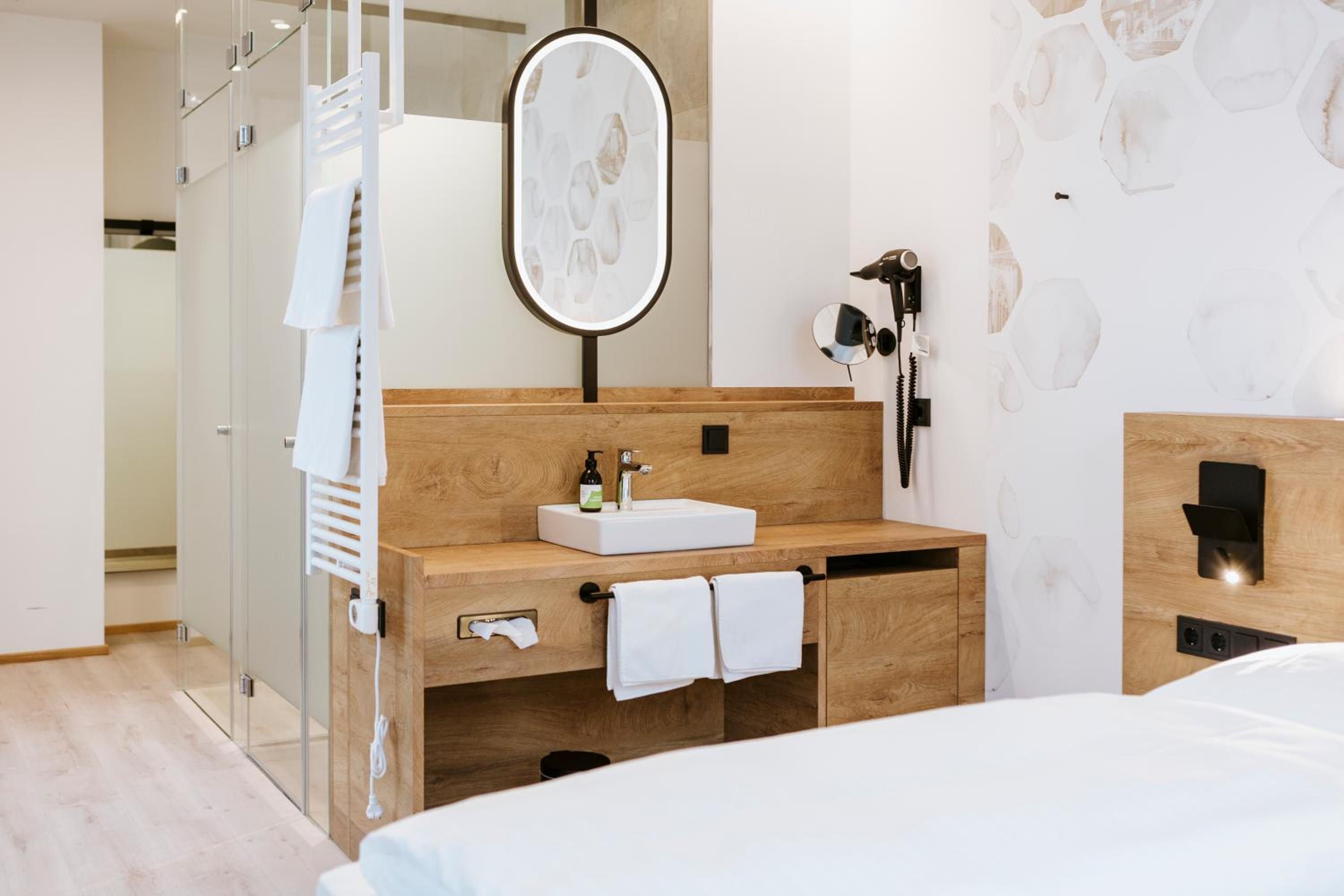 Double Room - Photo 2