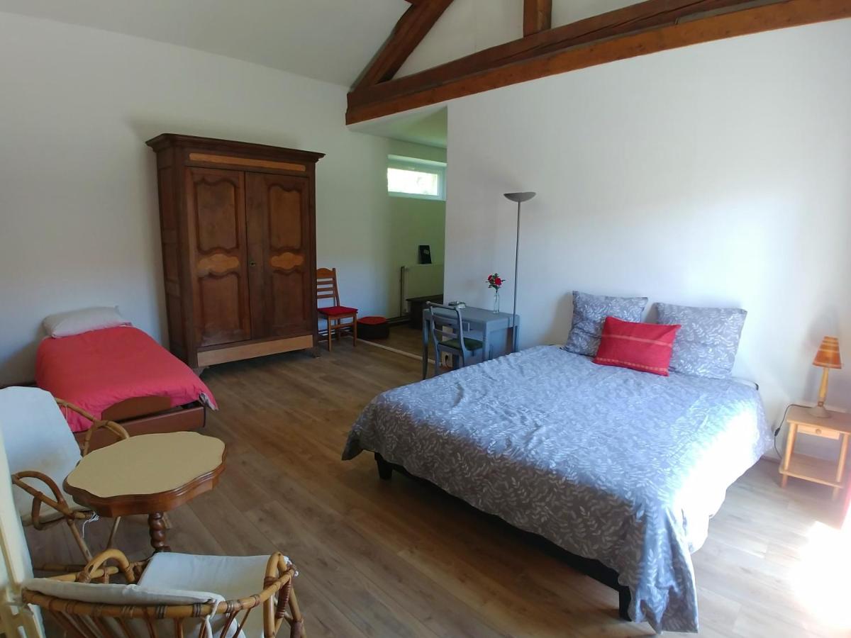 Two-Bedroom Apartment - Photo 5