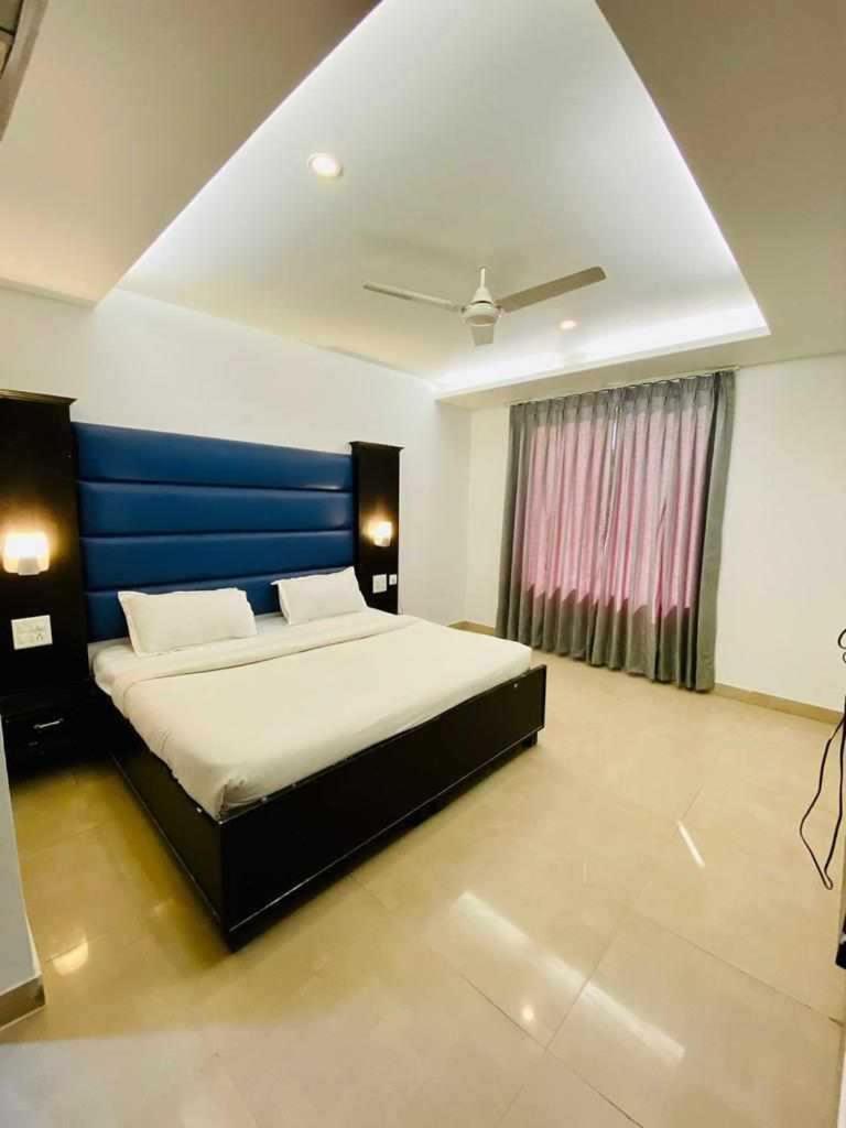 Classic Triple Room photo 1