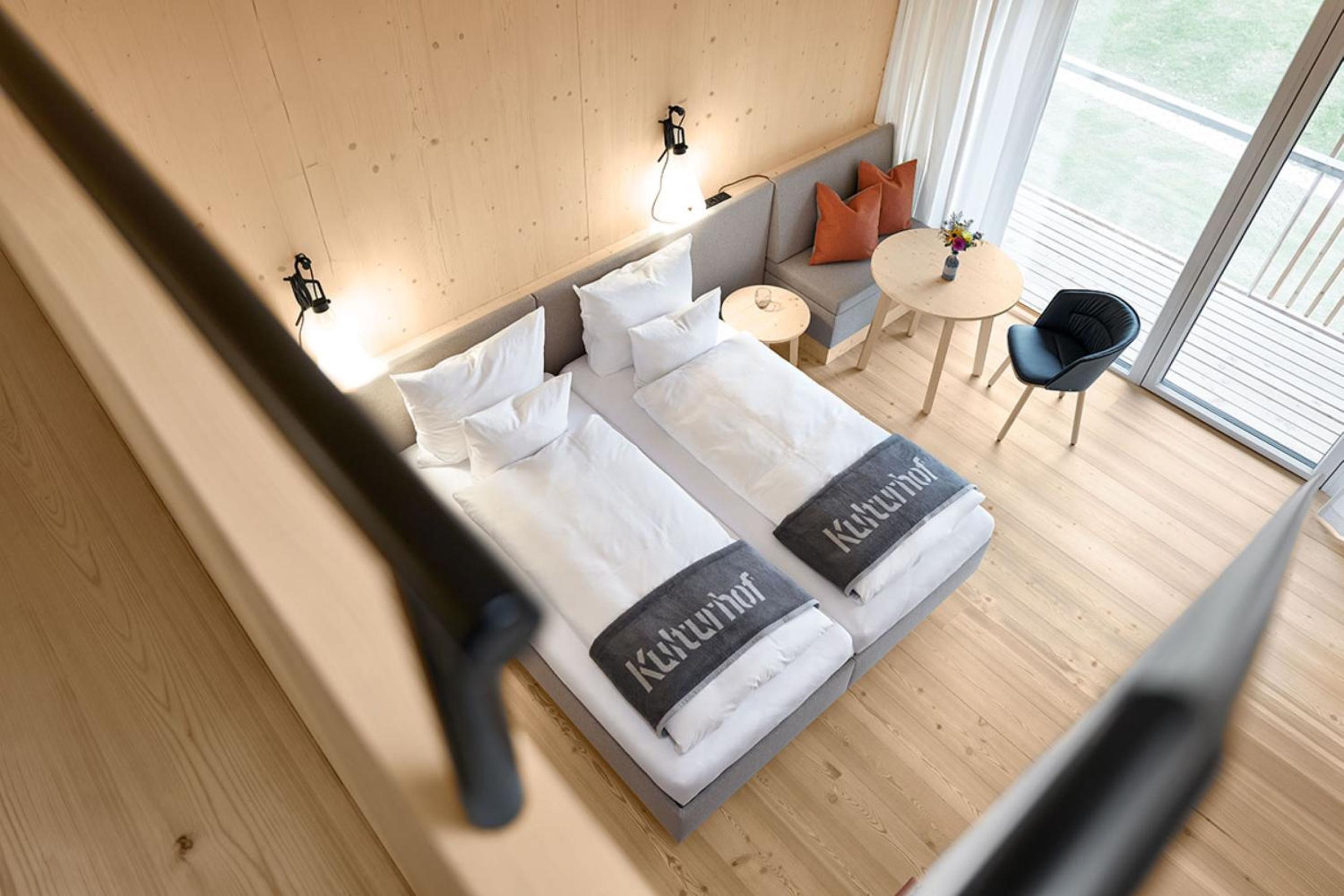 Duplex Quadruple Room - Photo 1