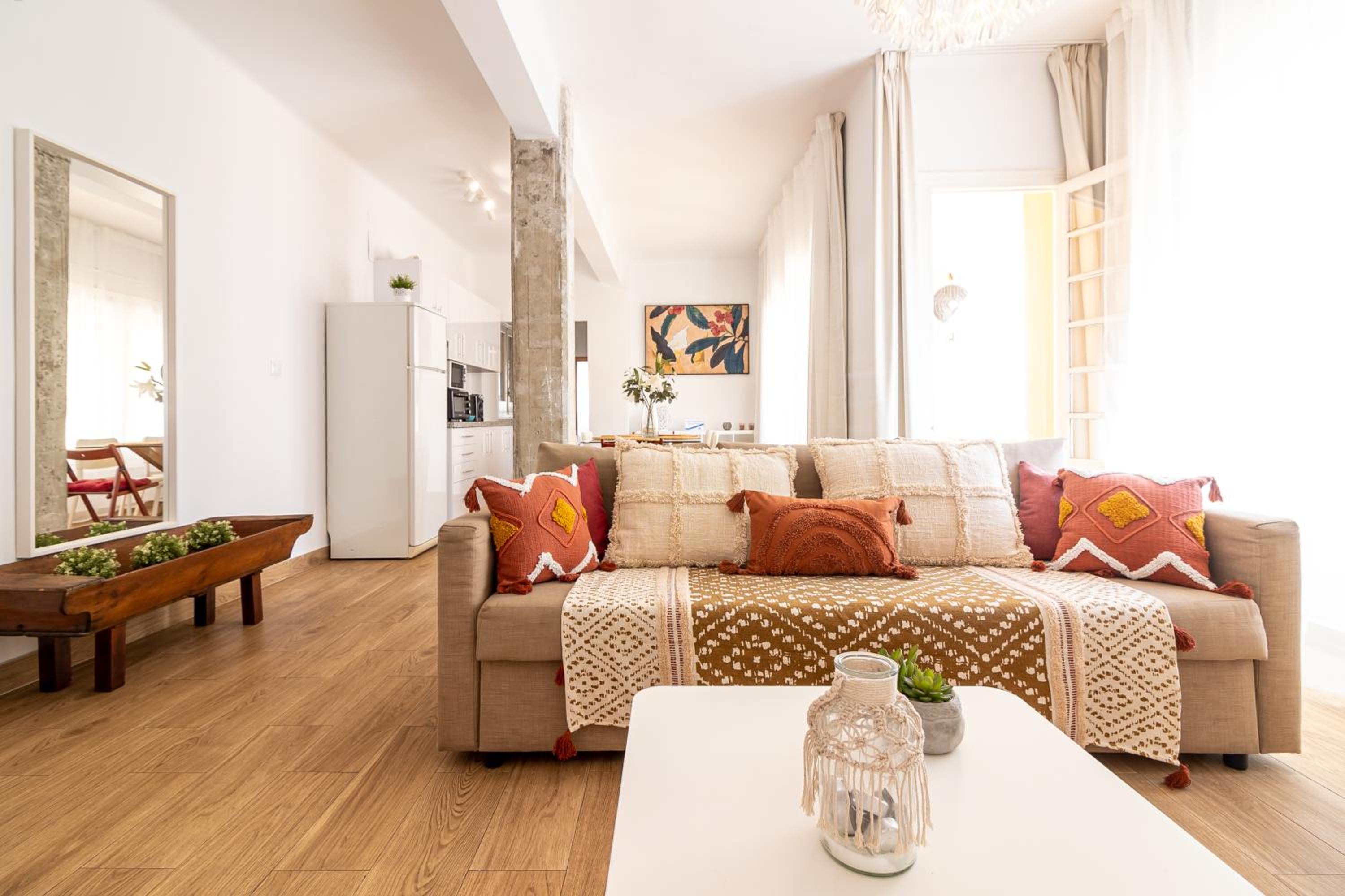 Apartamento con Balcón