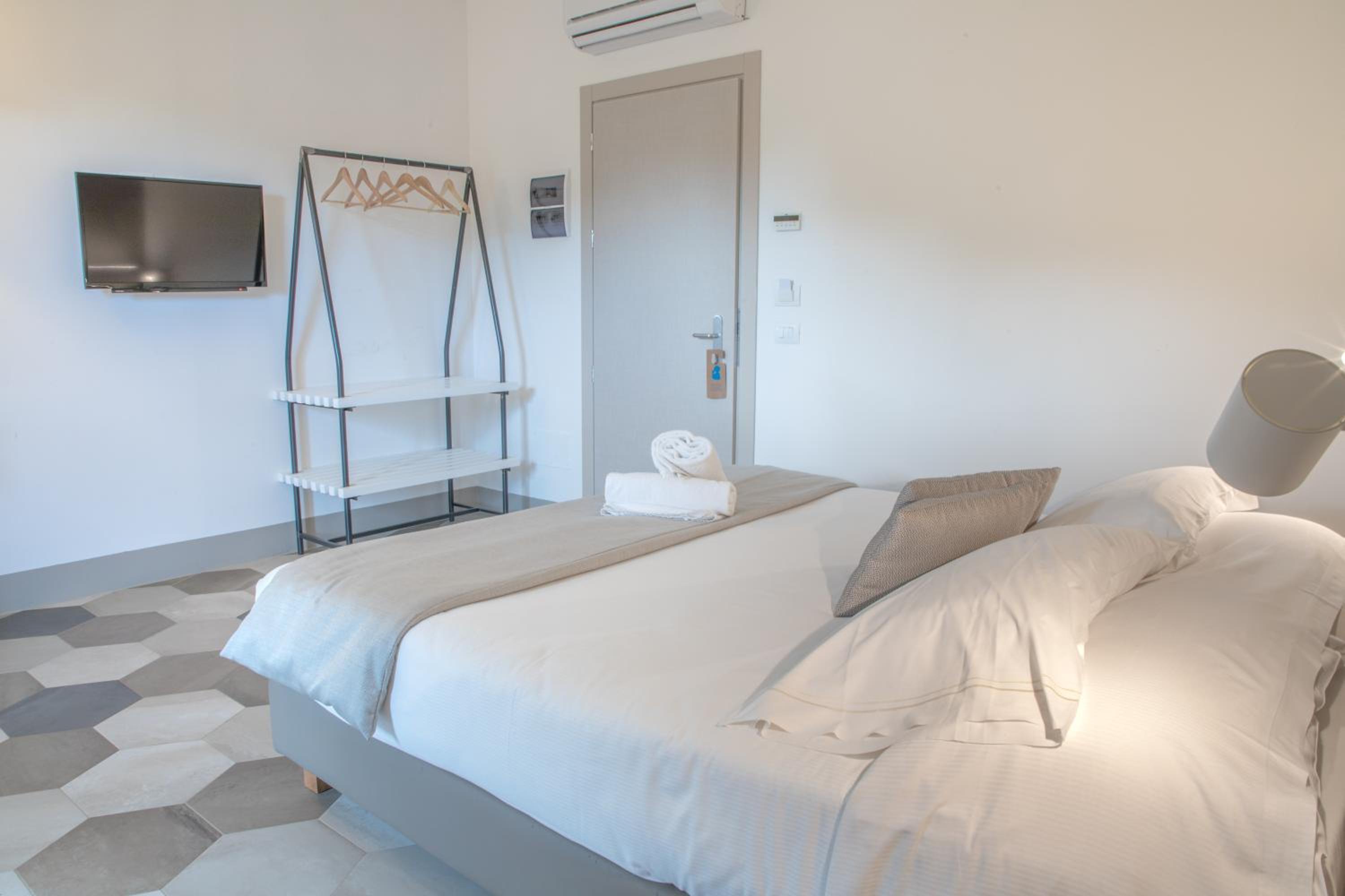 Triple Room with Balcony photo 3