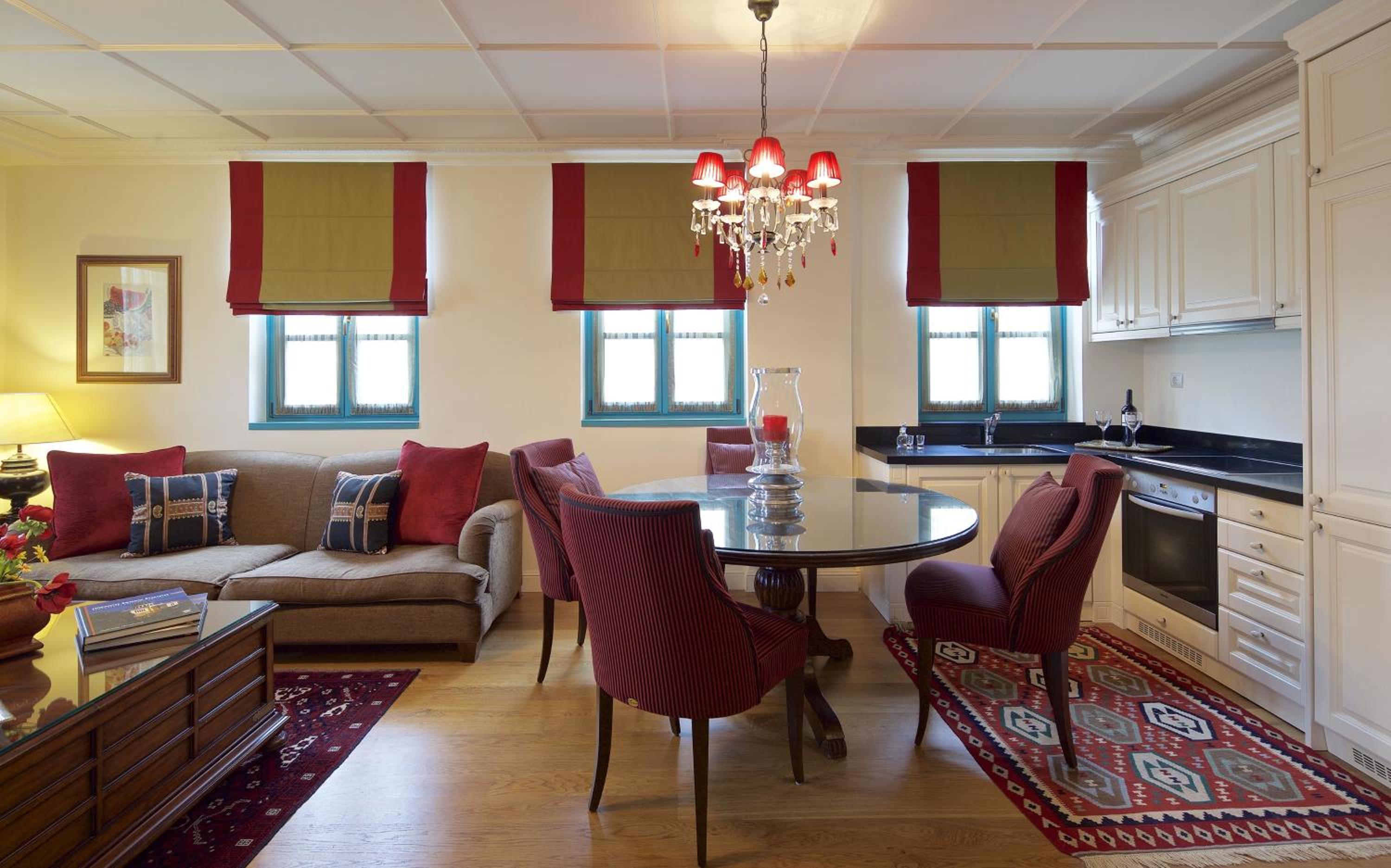 Two-Bedroom Family Villa 100 m² with Fireplace - Photo 6
