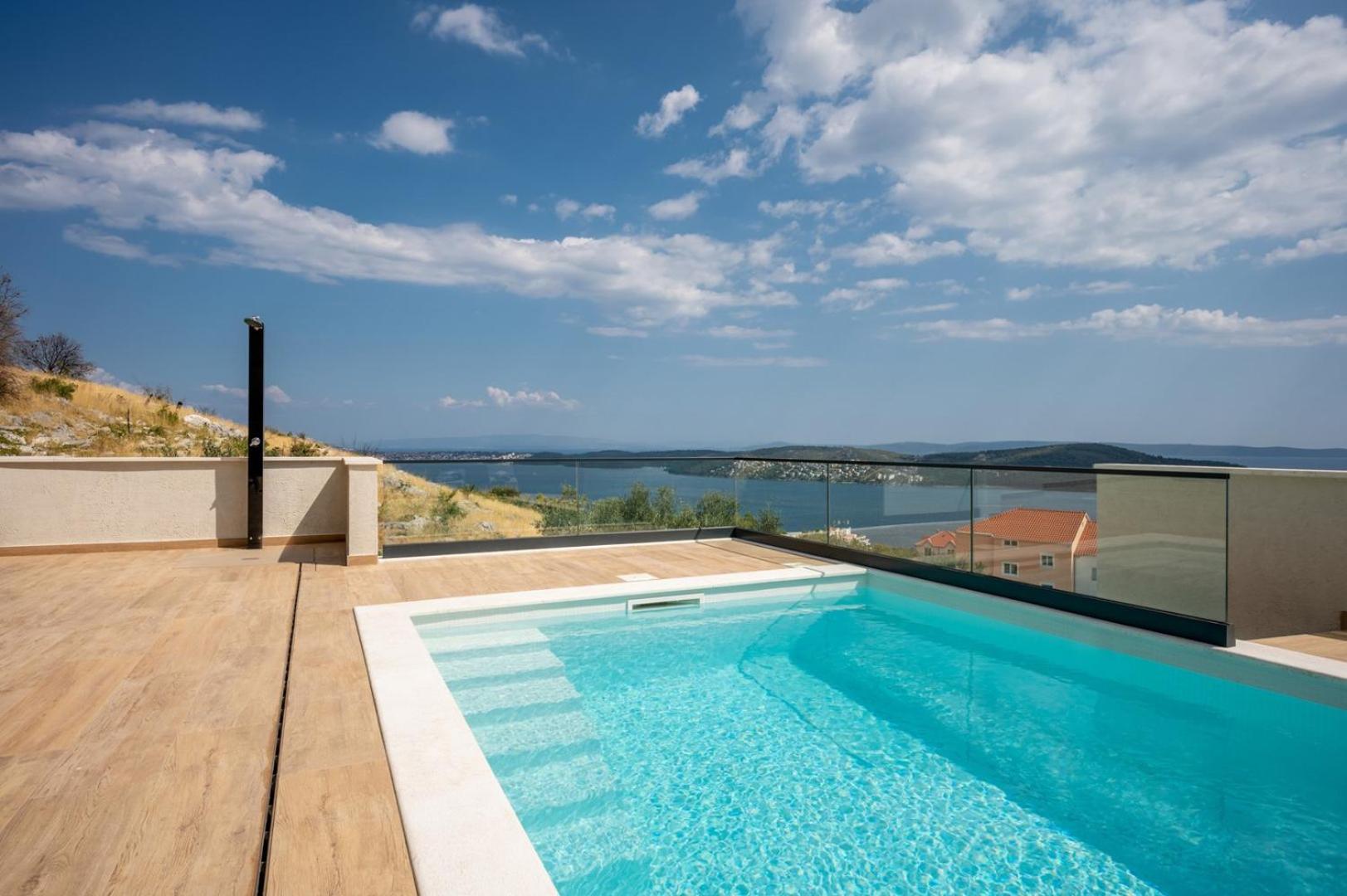 Villa with Private Pool photo 3