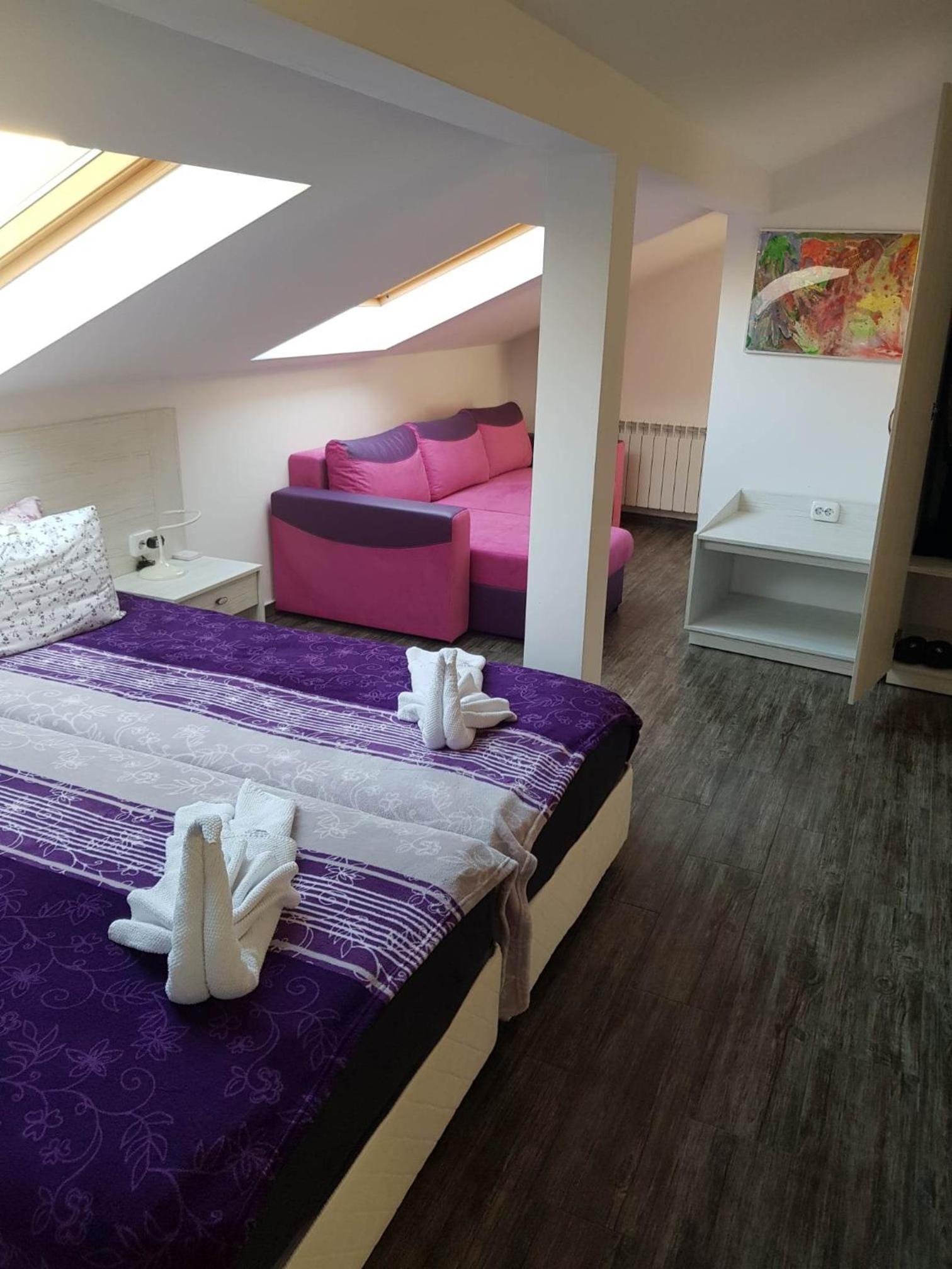Luxury Quadruple Room - Photo 4