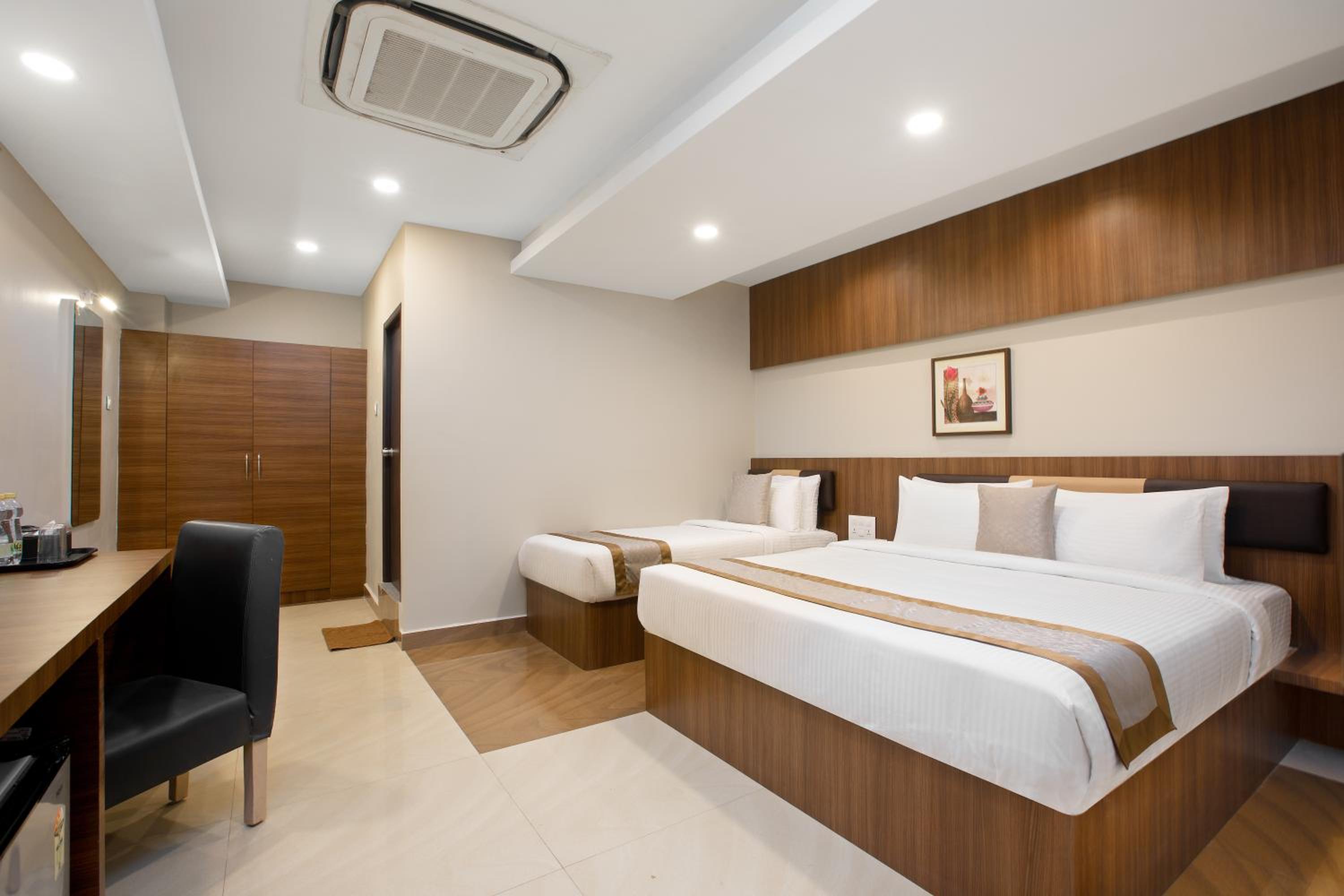 Executive Triple Room