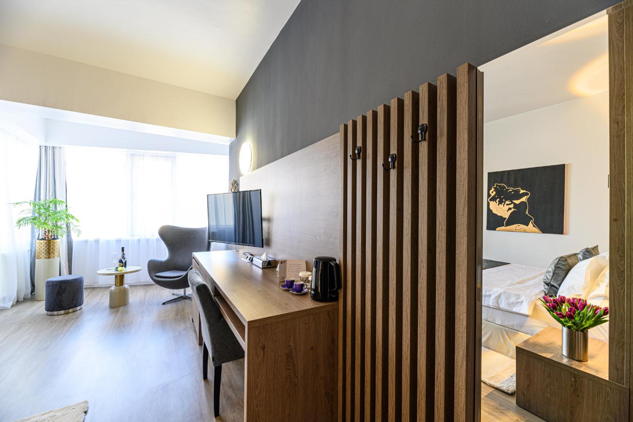 Superior Double Room - Photo 3