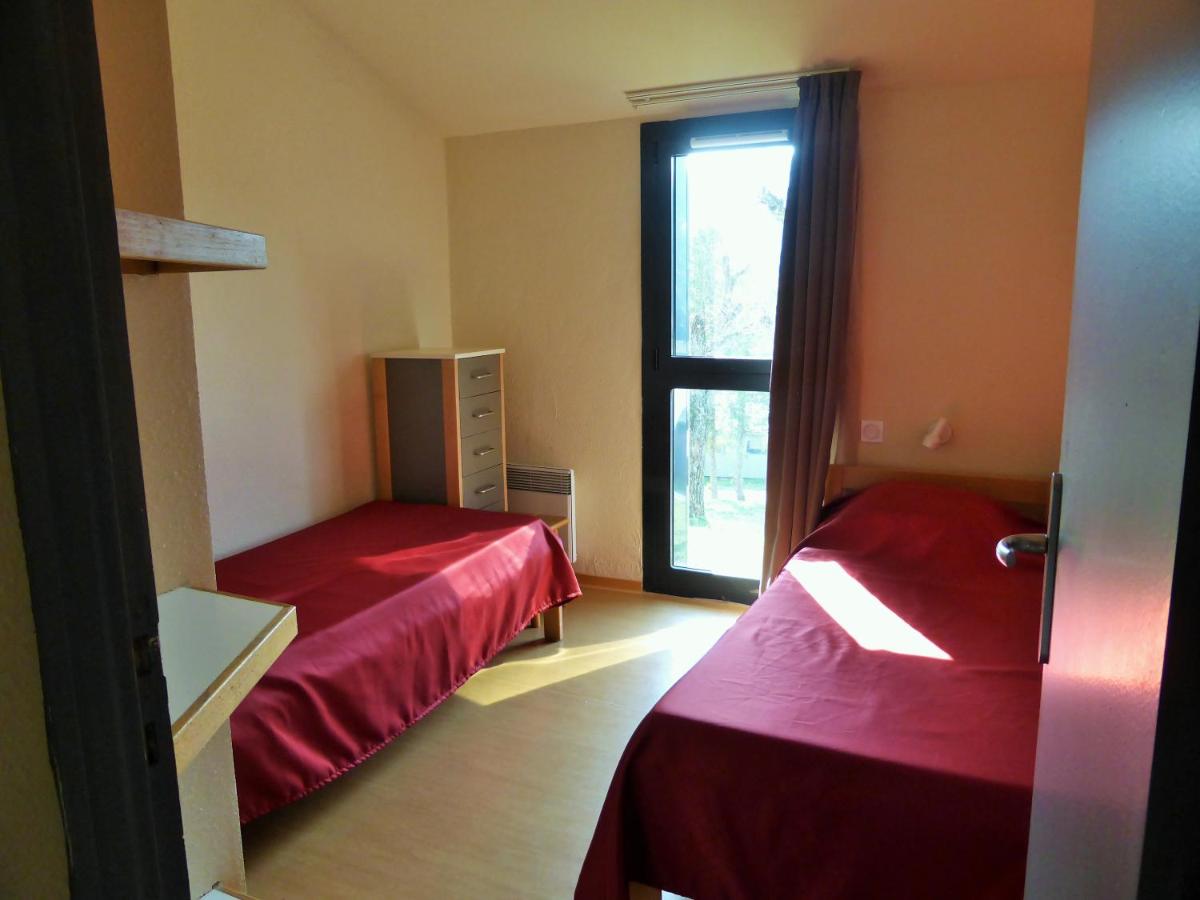 Two-Bedroom House photo 3