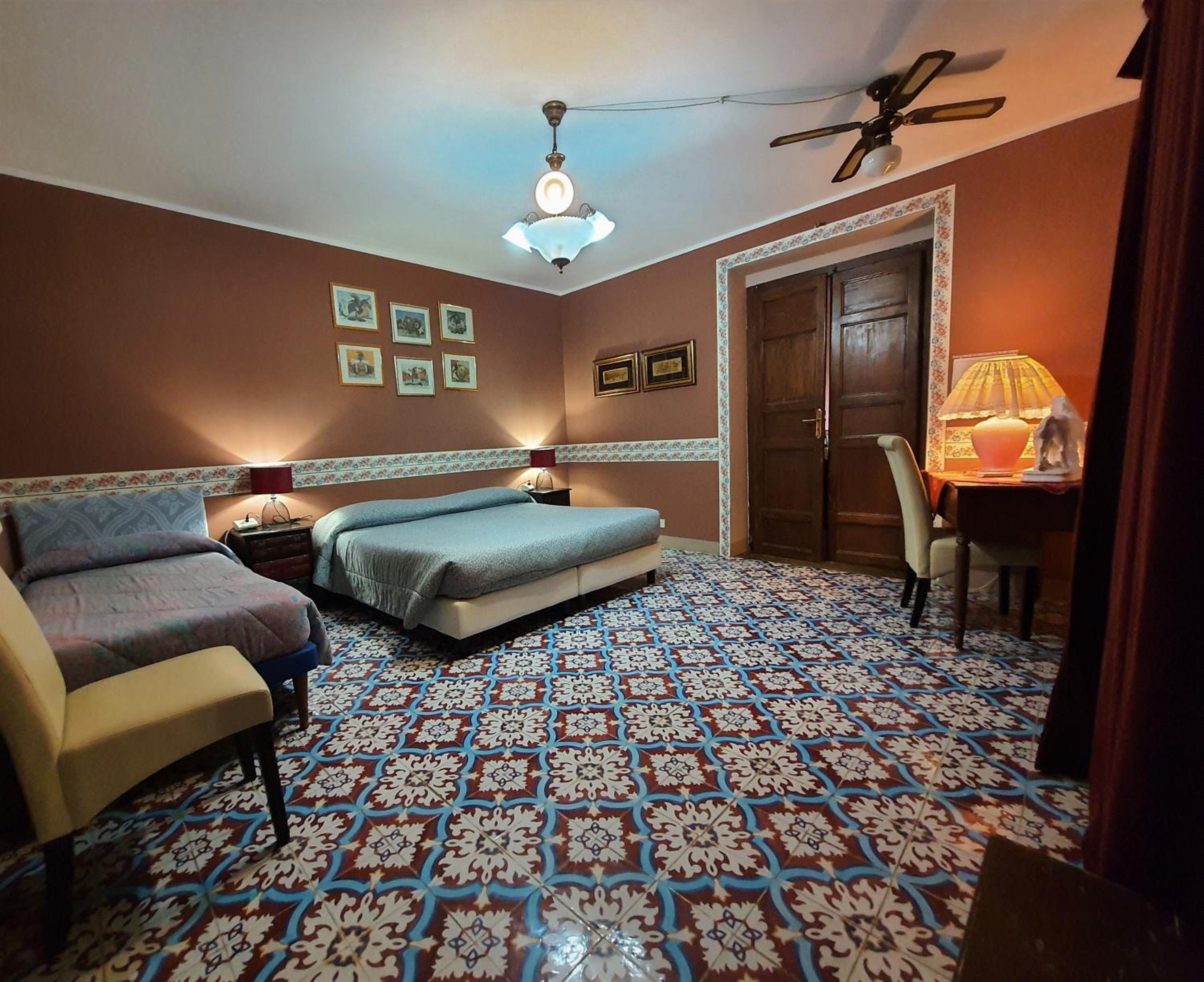 Quadruple Room - Photo 2