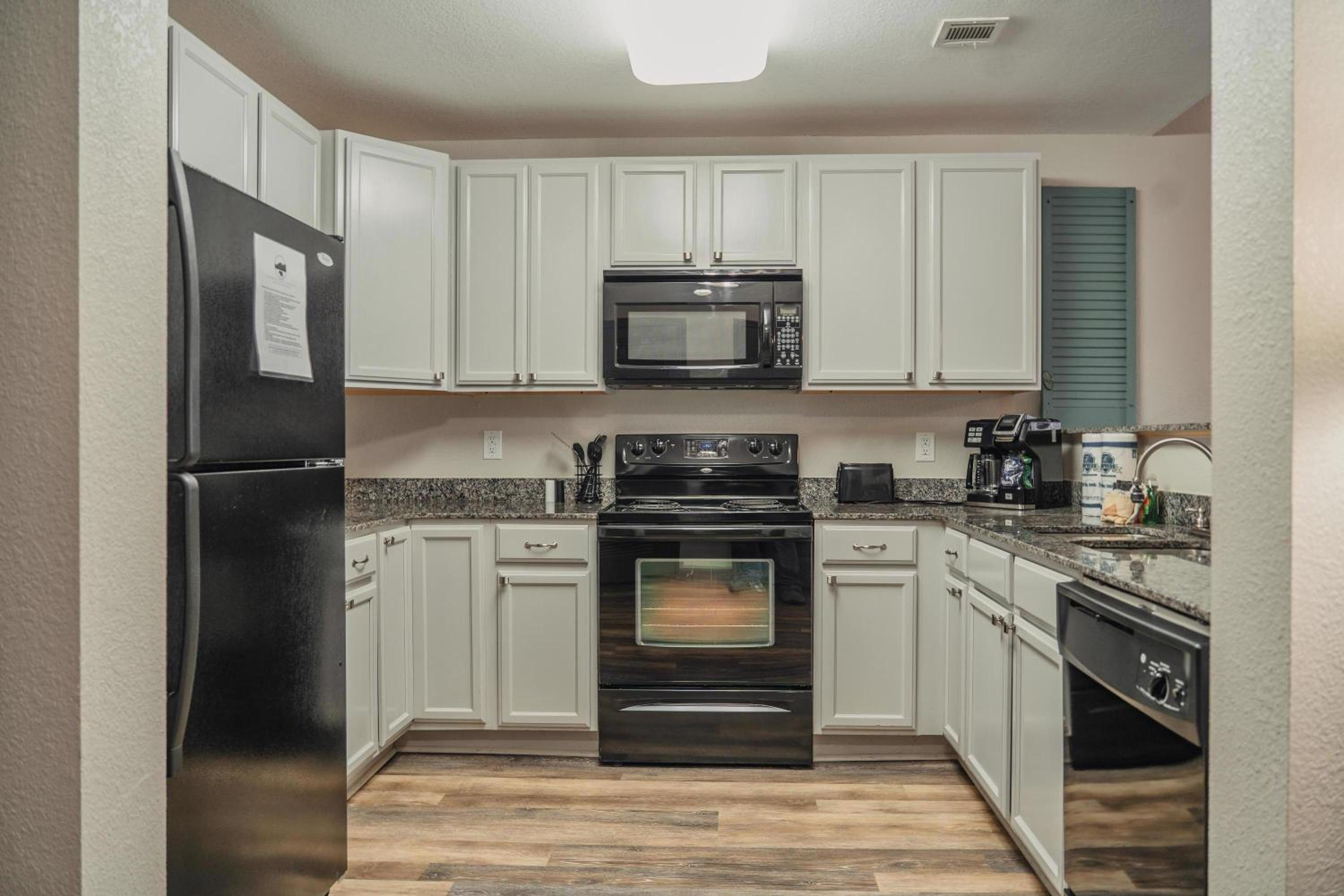 One-Bedroom Condo - Photo 6