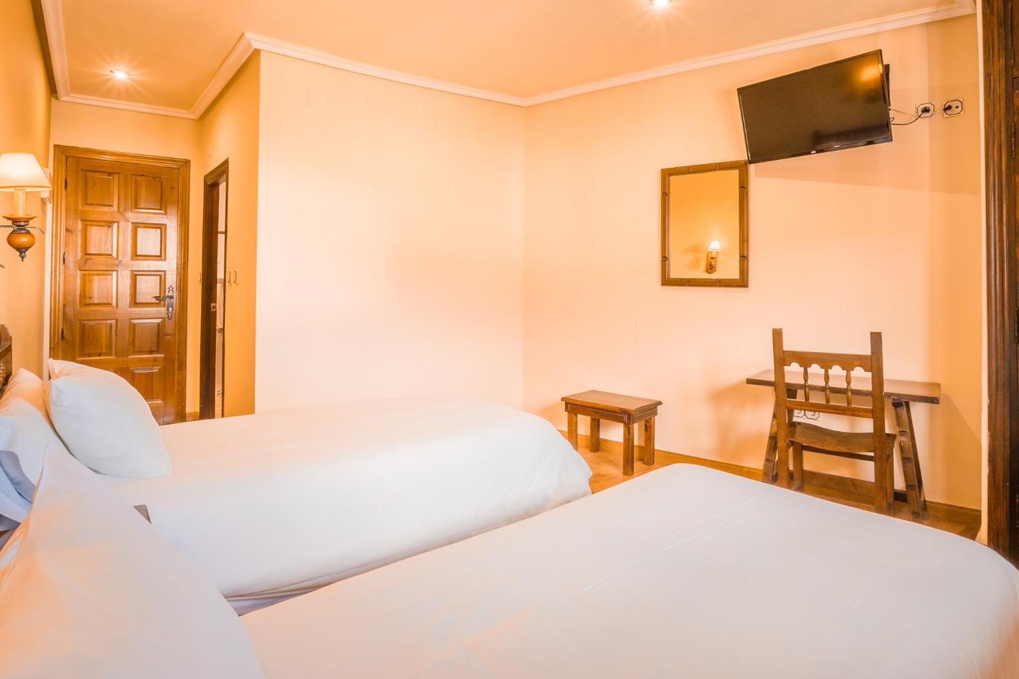 Twin Room photo 2