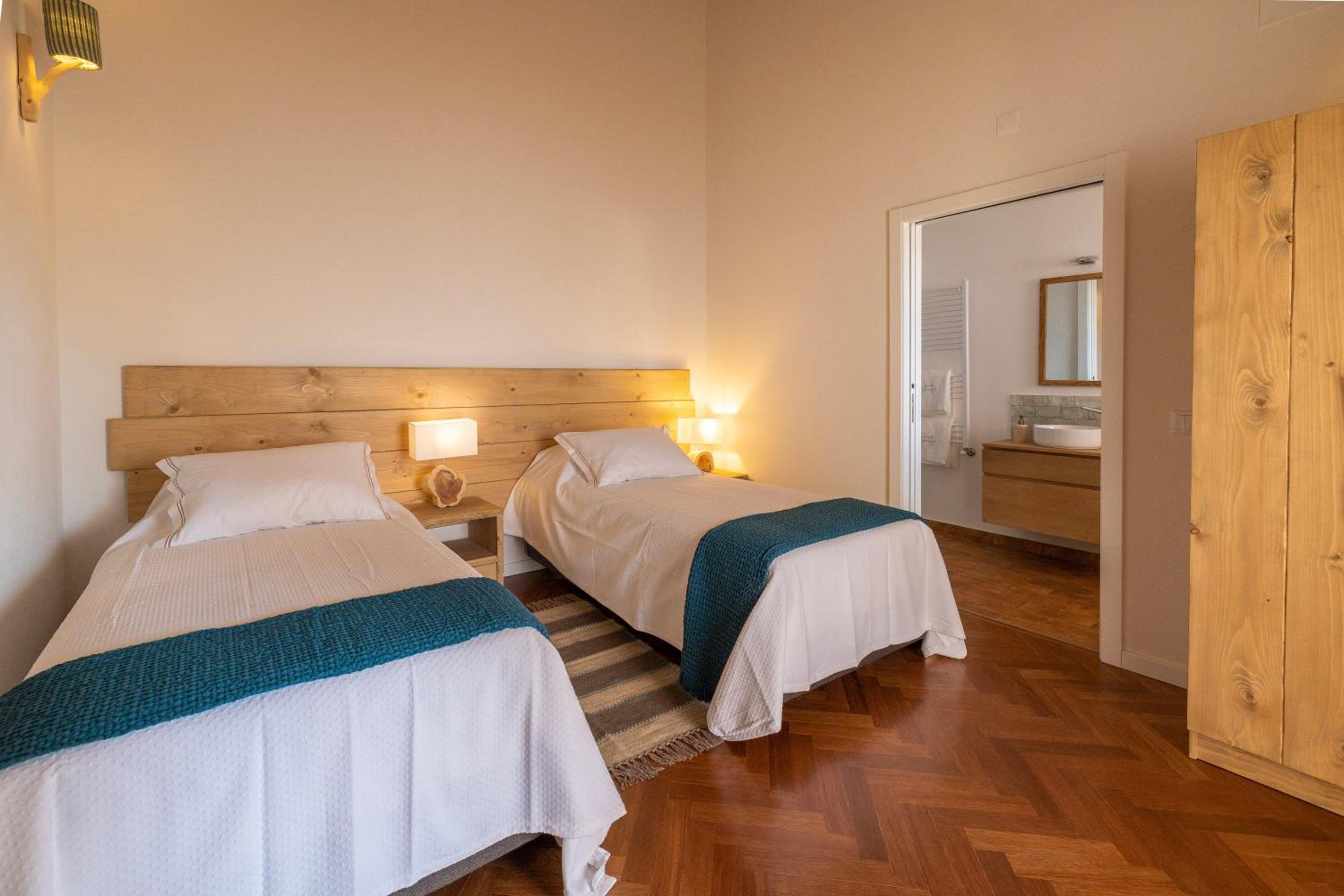 Standard Double or Twin Room with Balcony photo 1