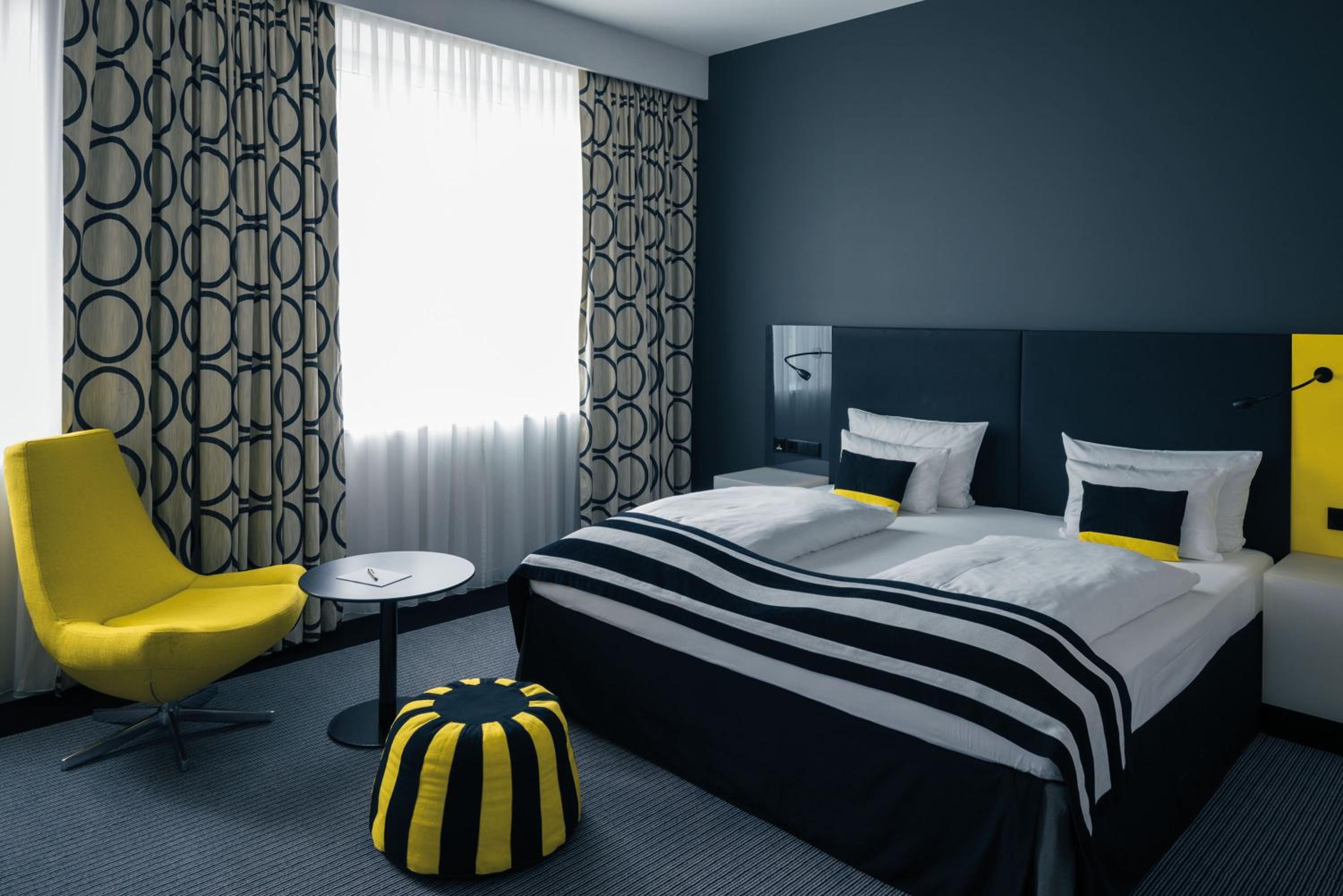 King Room - Accessible - Photo 4