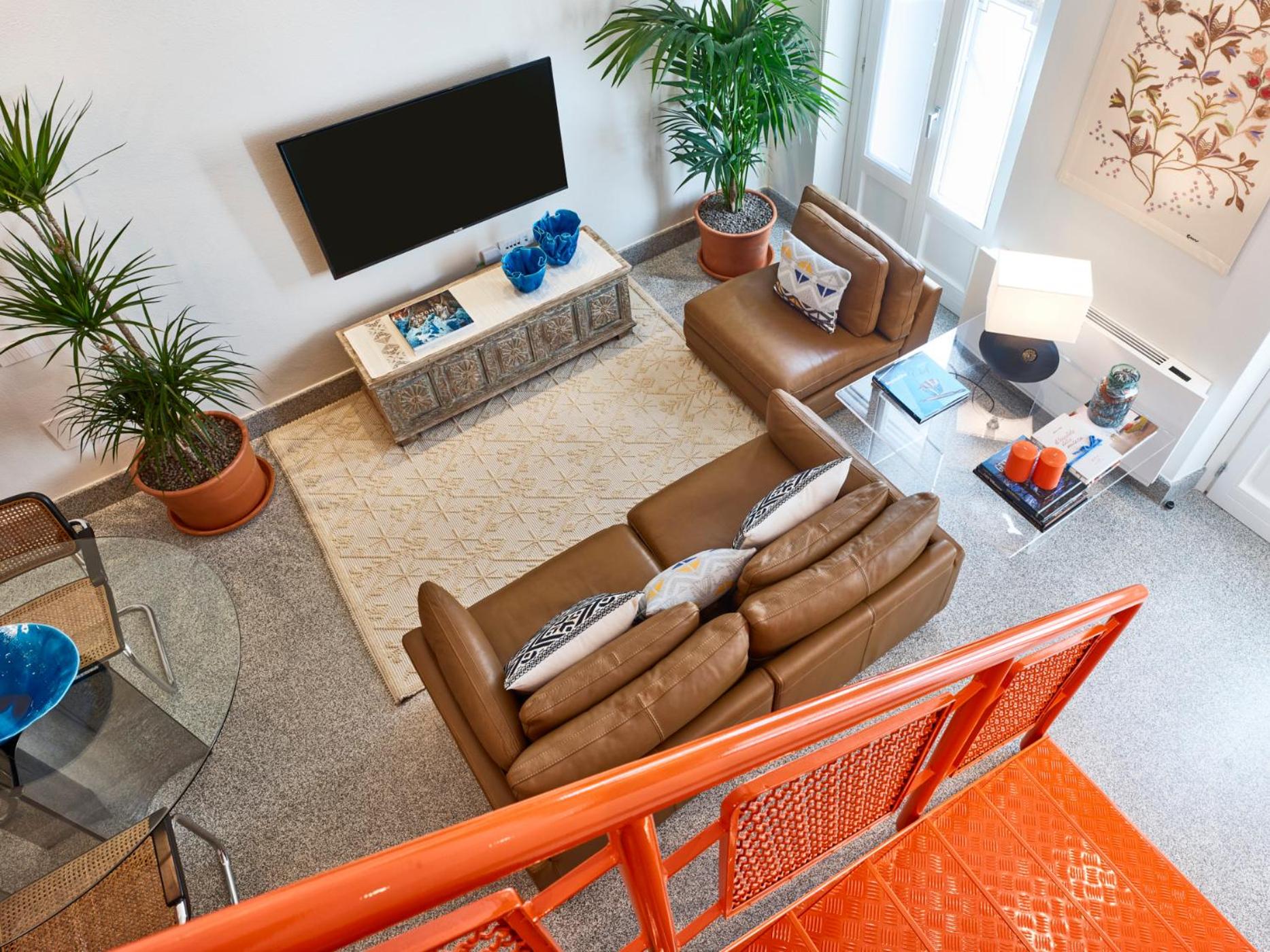 Two-Bedroom Apartment photo 2