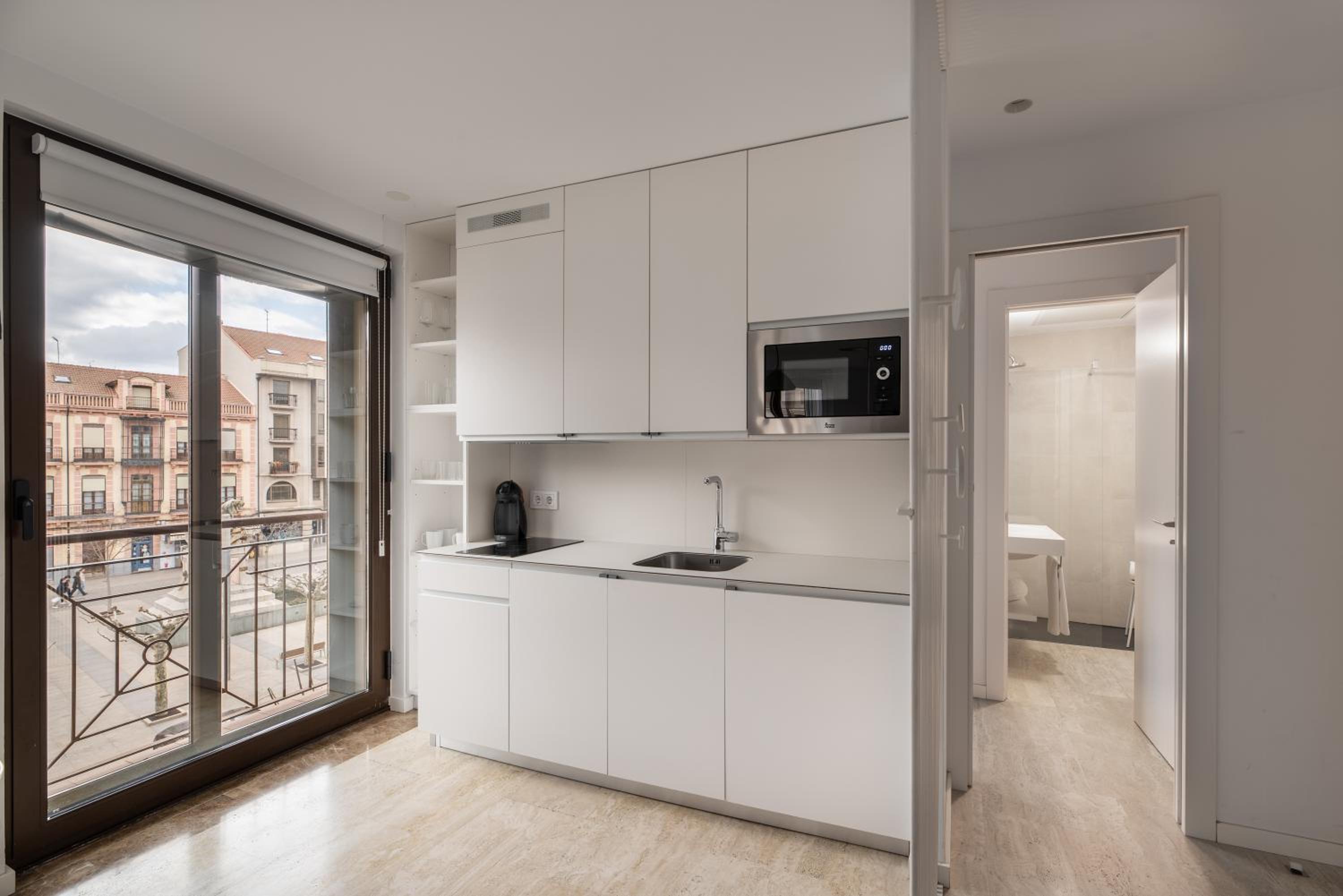 Two-Bedroom Apartment - Photo 6