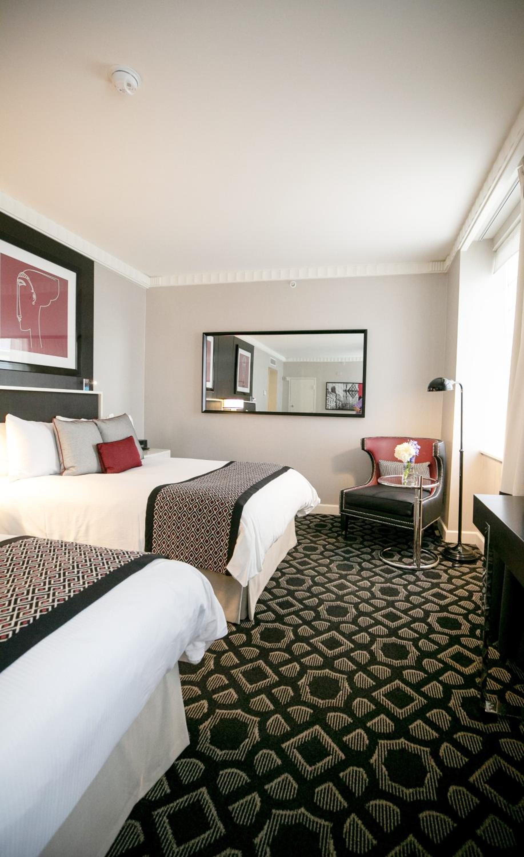 Superior Room with Two Double Beds - Photo 6